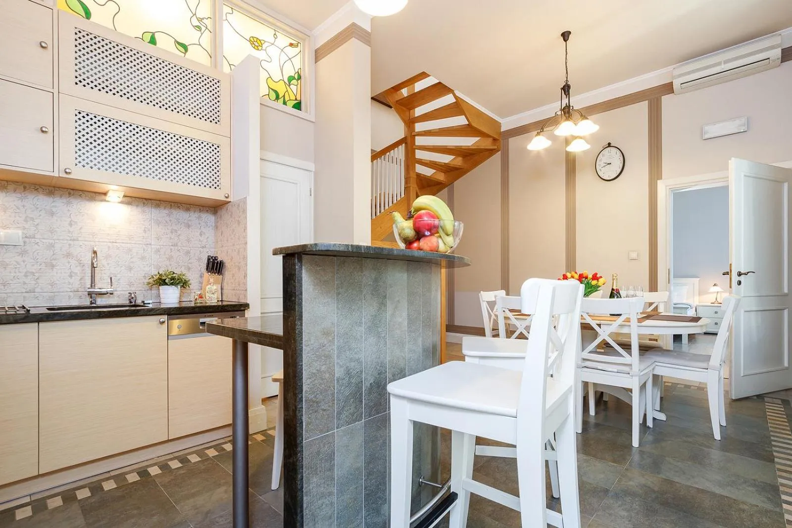 Photo of the whole room in Elegant Apartments