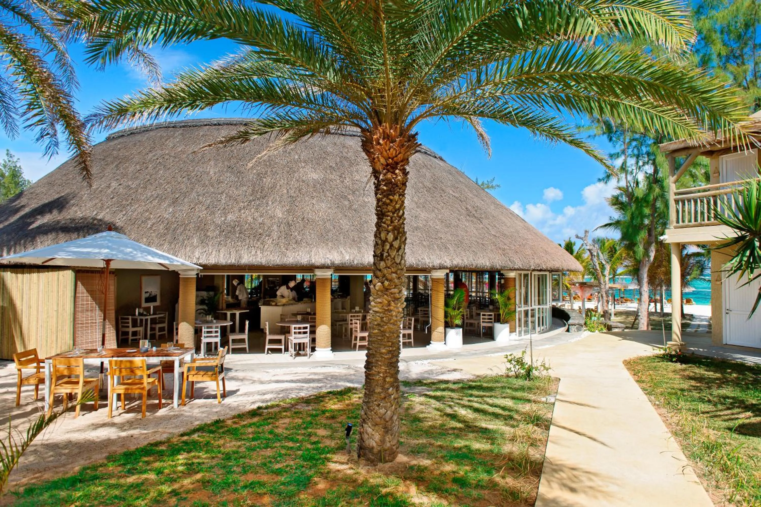 Restaurant/places to eat in Friday Attitude