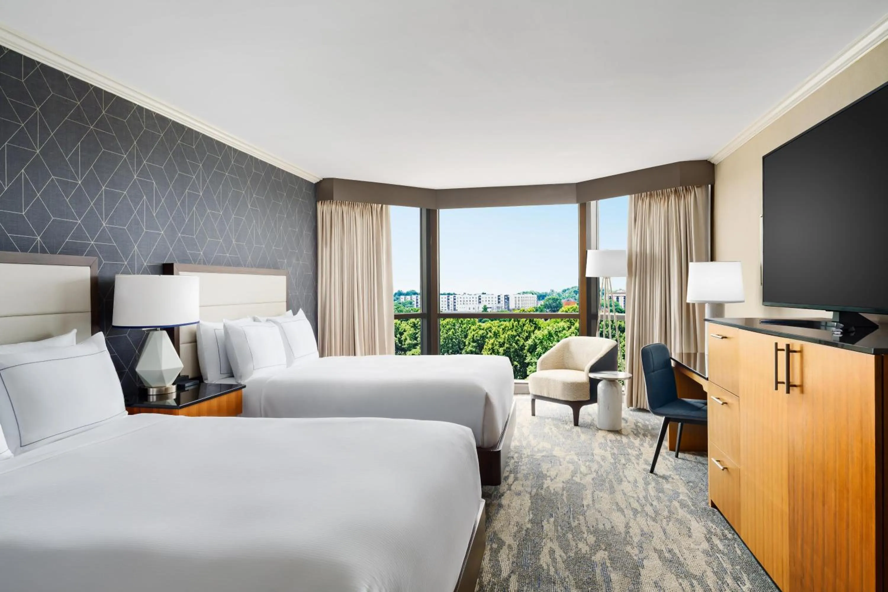 Bed in Hilton Charlotte University Place