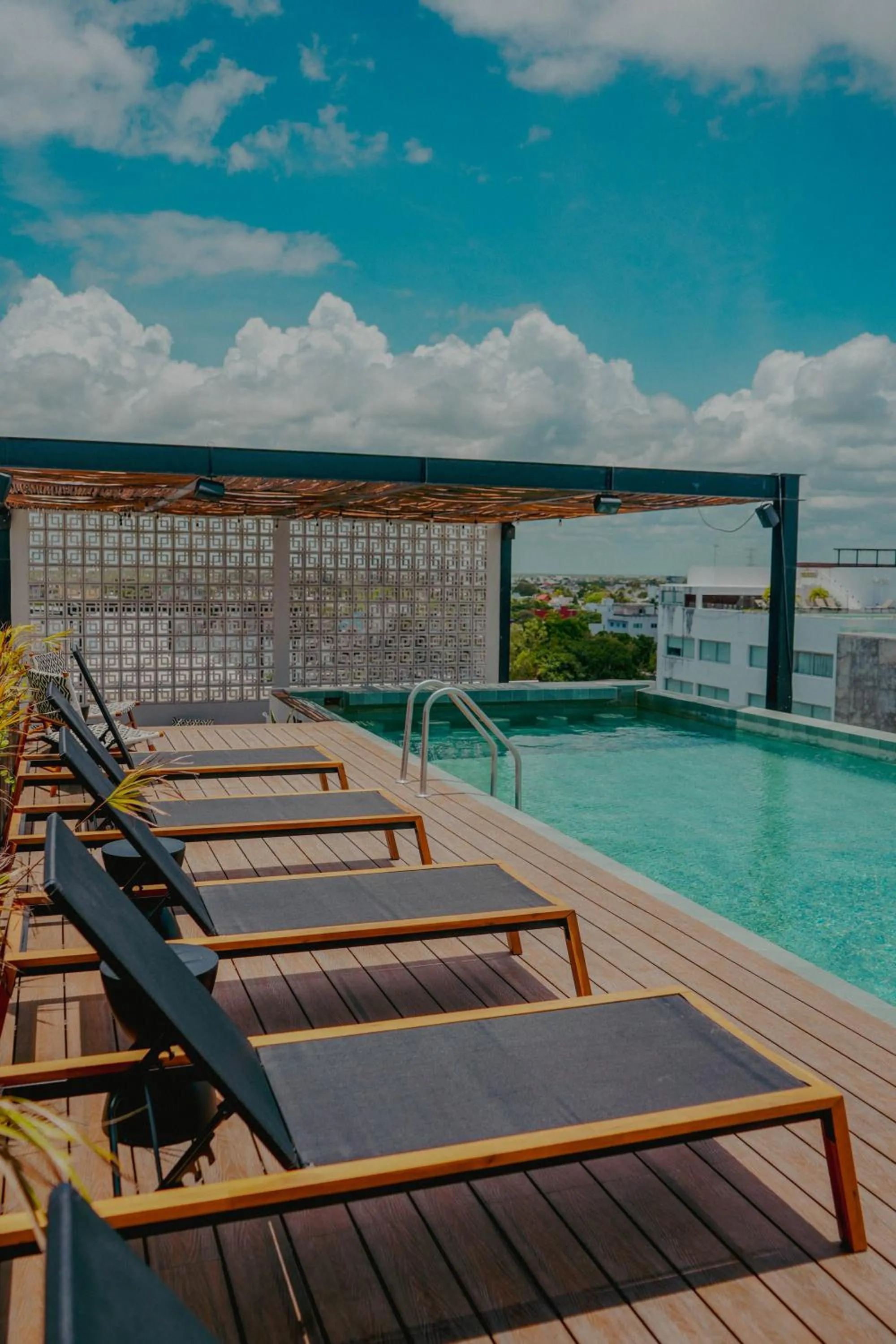 Macondo Quinta Avenida Residences