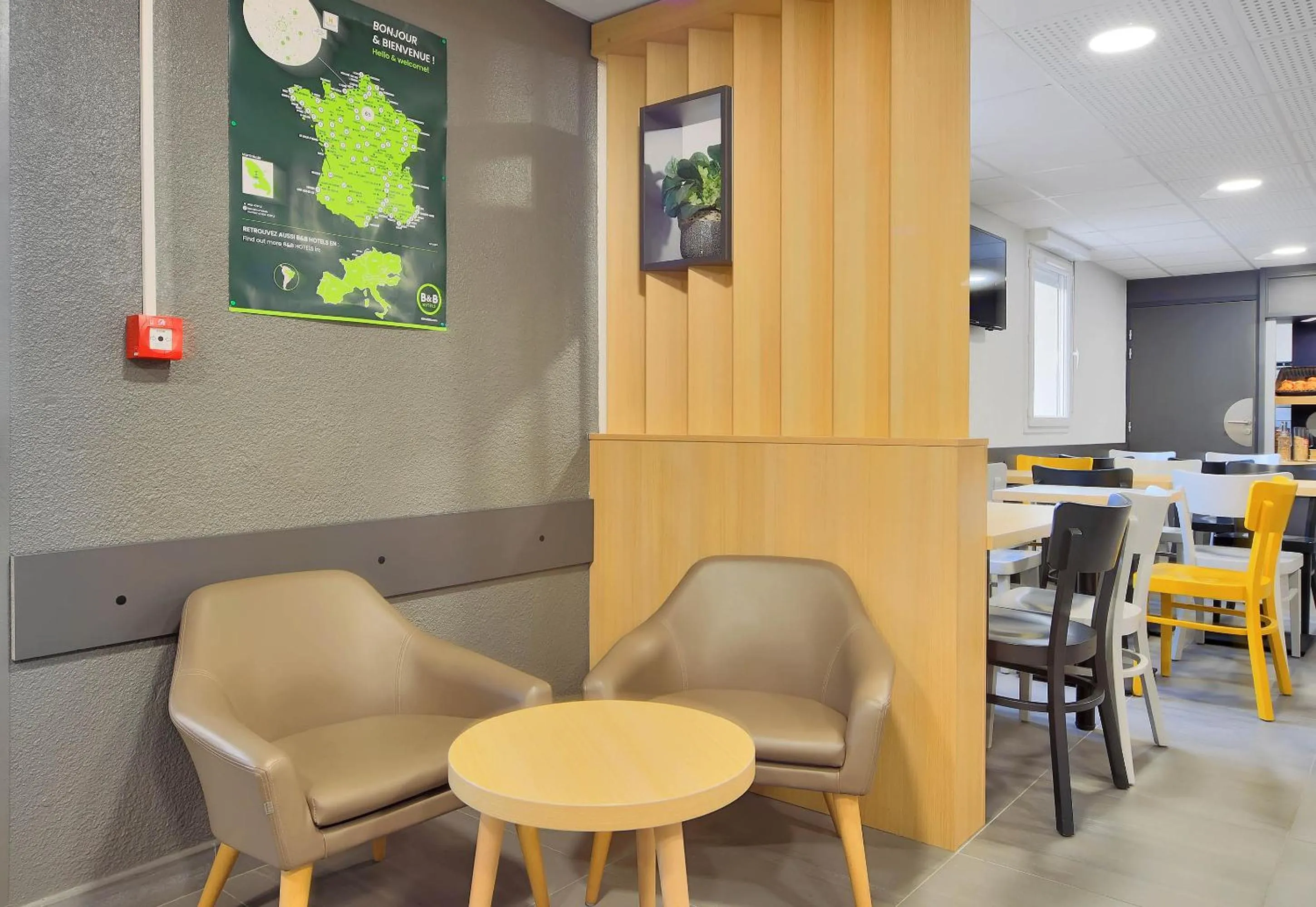 Lobby or reception in B&B HOTEL Le Tréport Friville