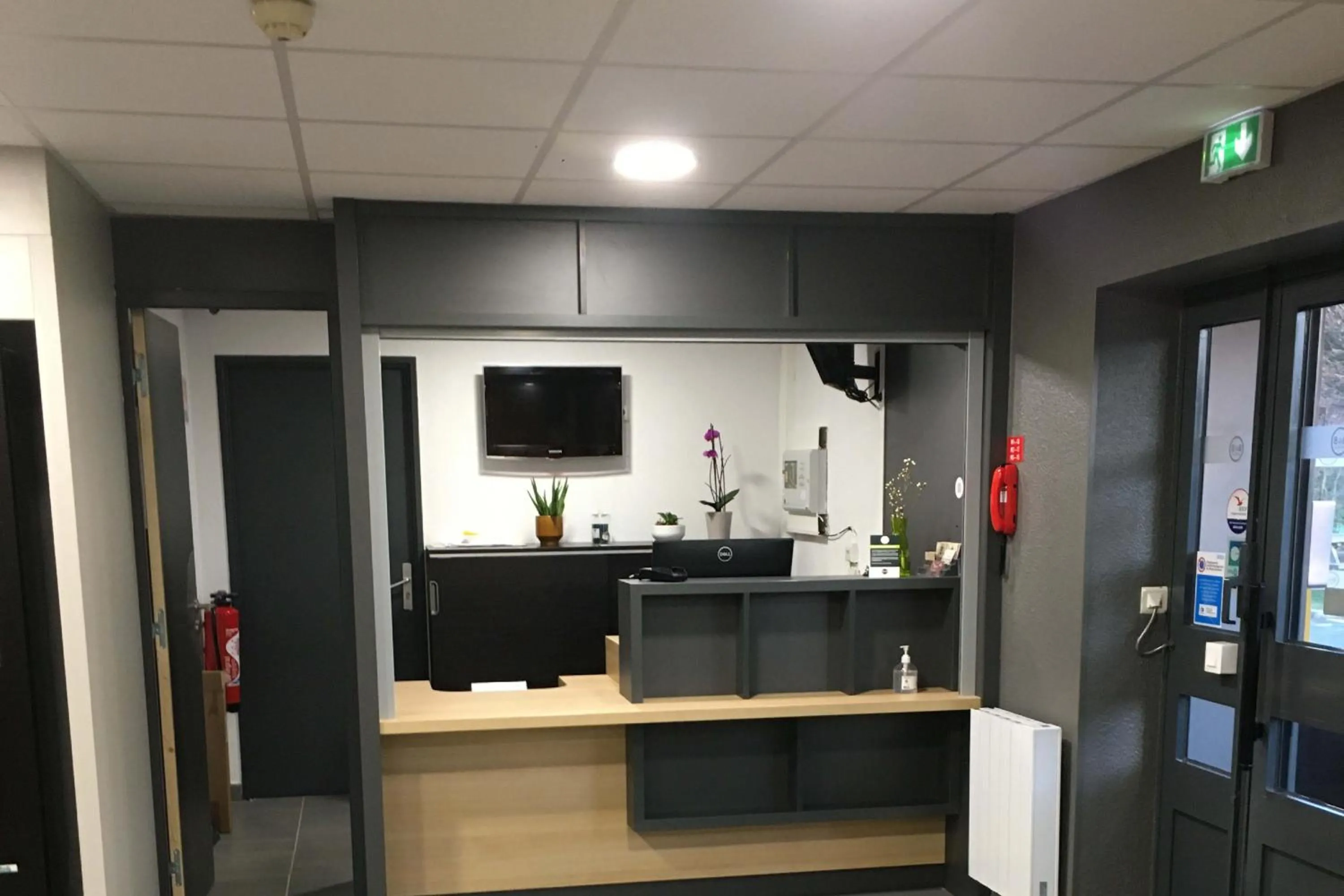 Lobby or reception in B&B HOTEL Le Tréport Friville
