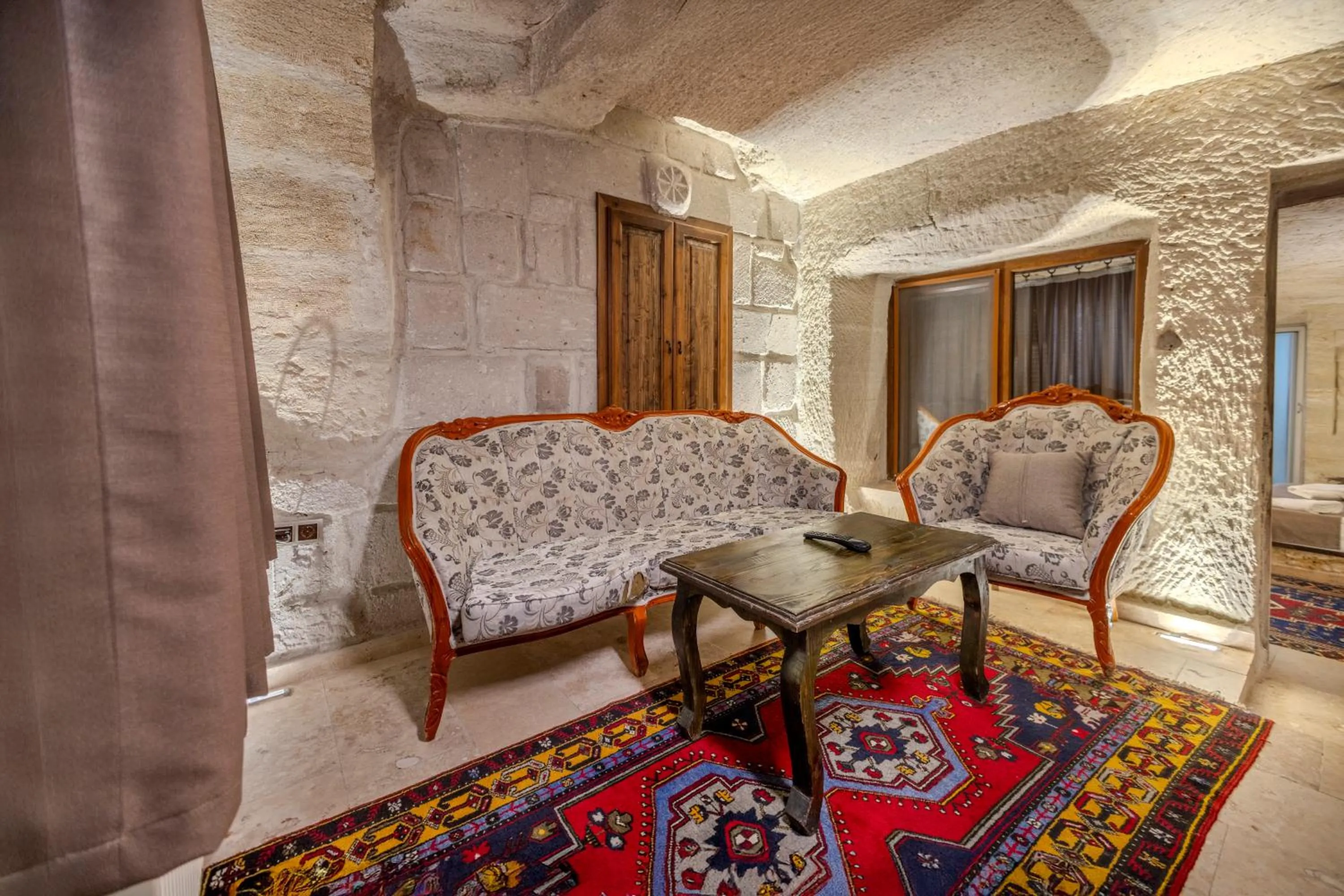 Seating area in Kayatas Cave Suites
