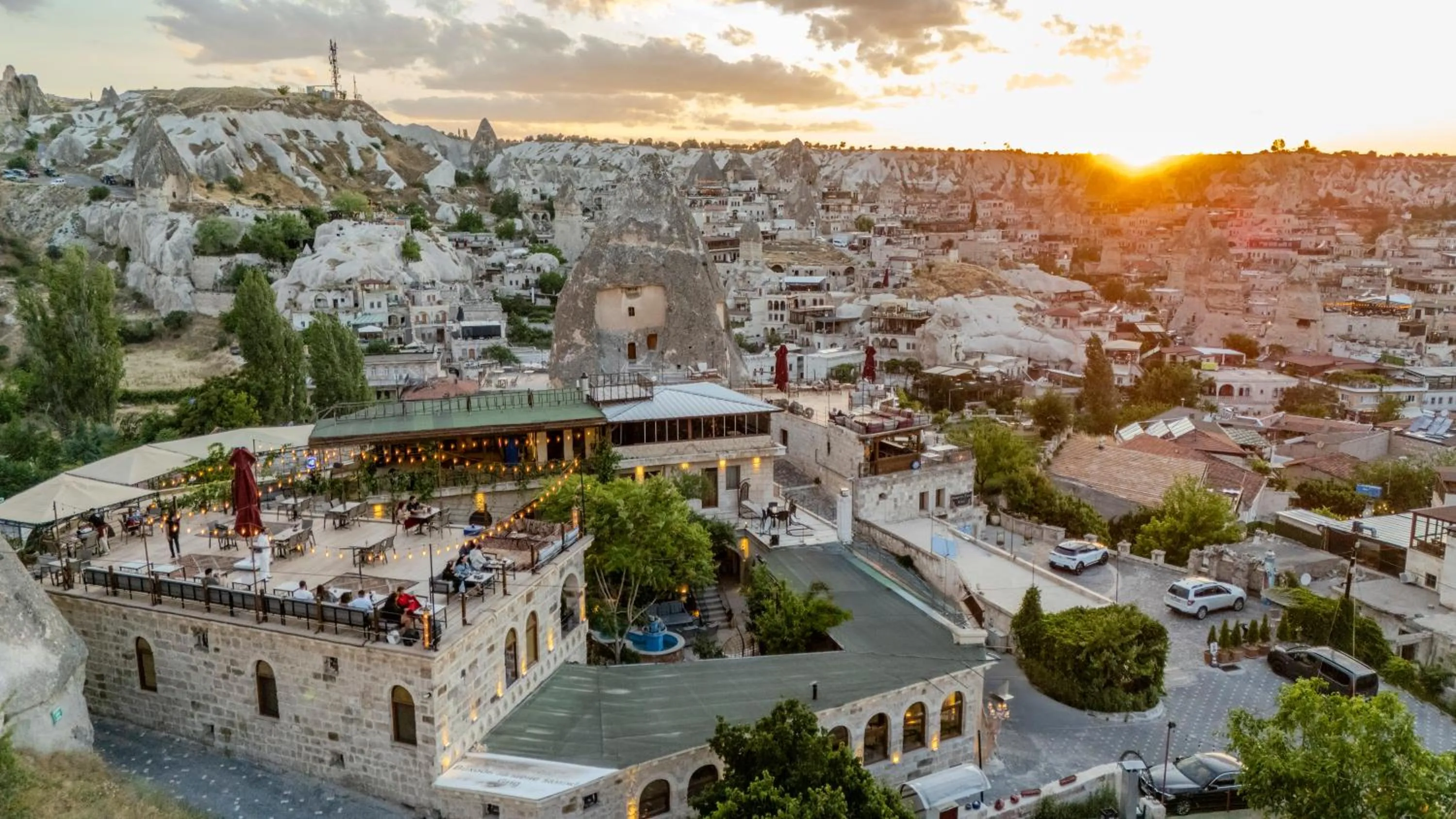 Property building in Kayatas Cave Suites
