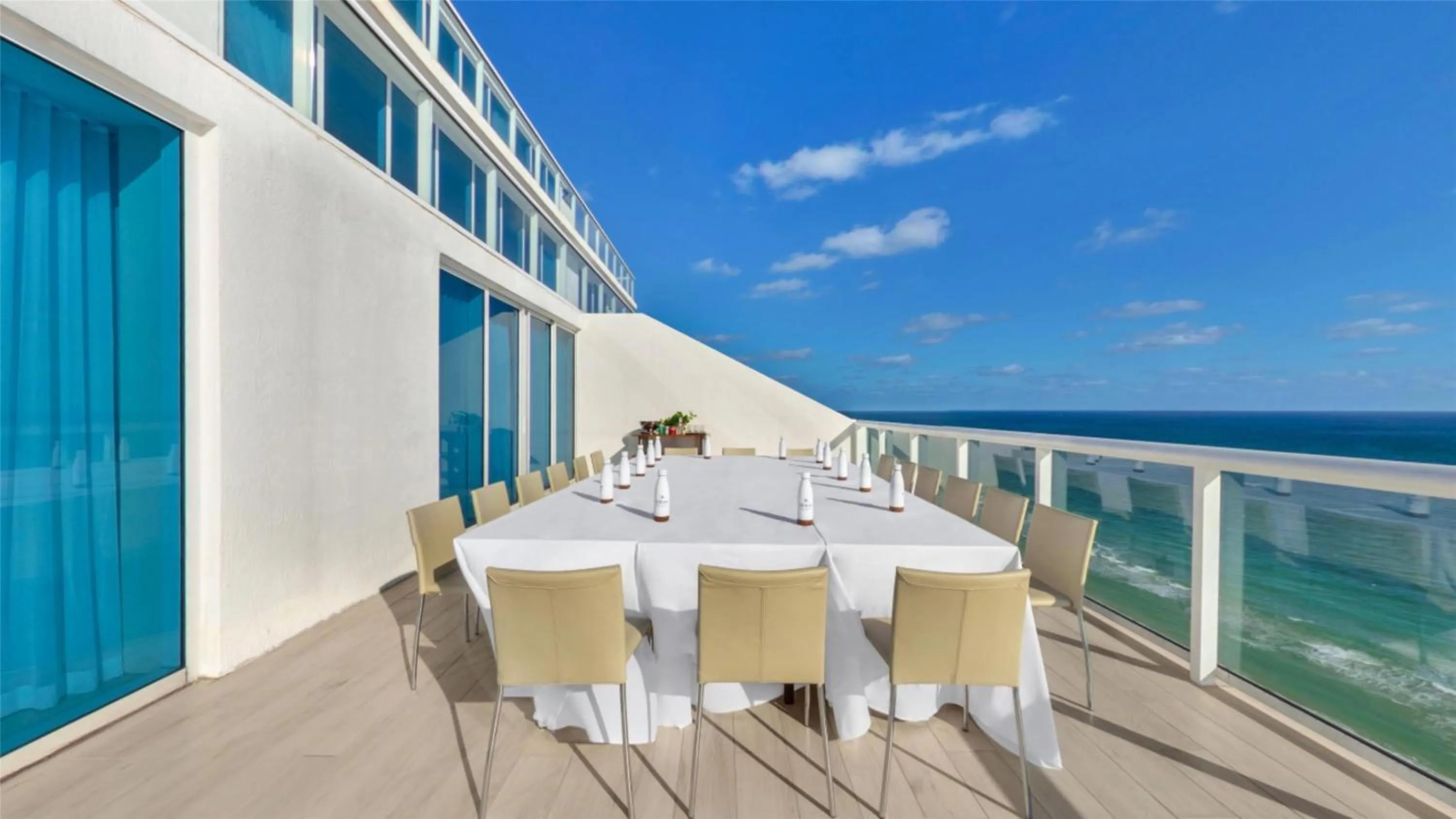 Meeting/conference room in Beach House Fort Lauderdale, A Hilton Resort