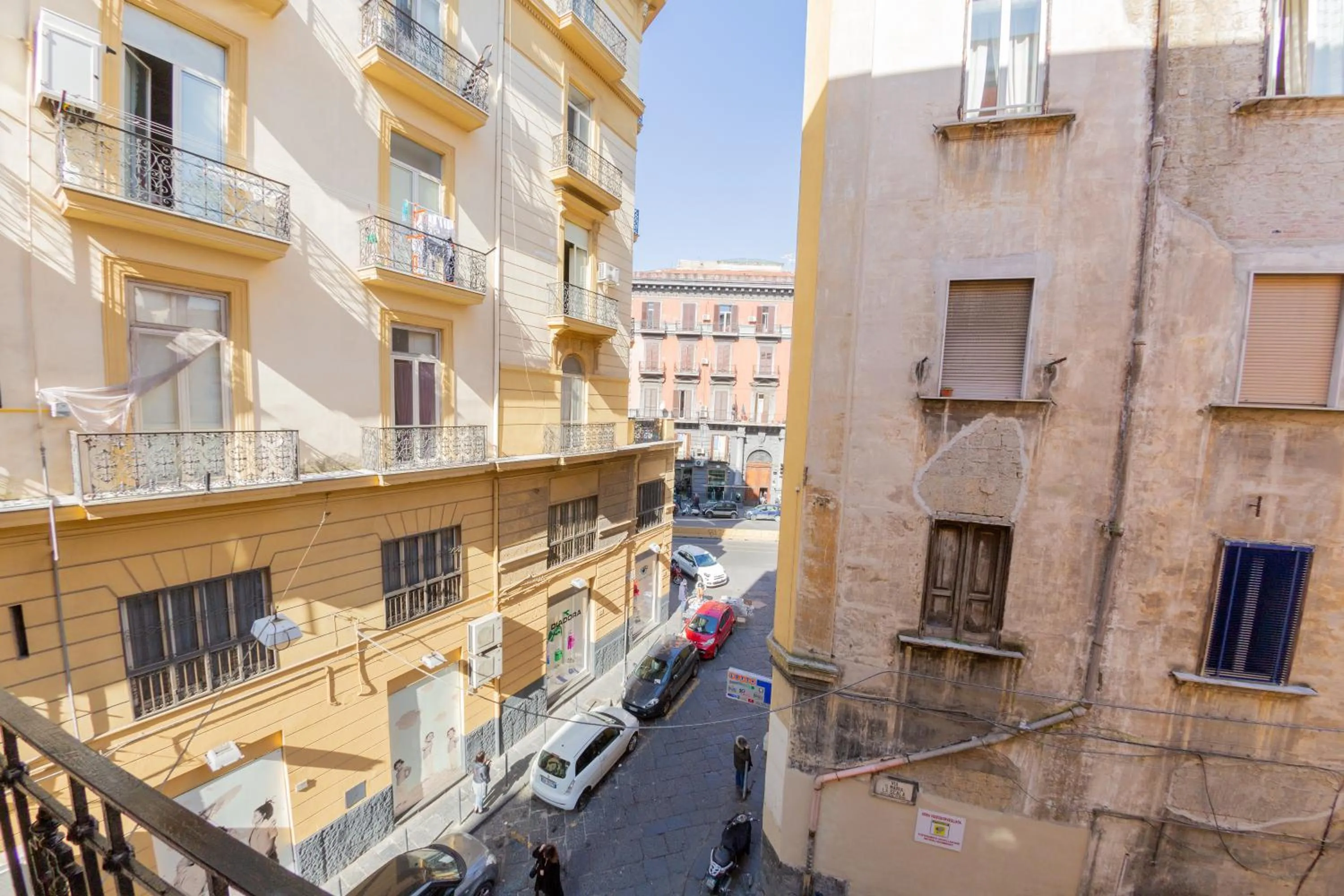 Street view in Suite CuoreNapoletano