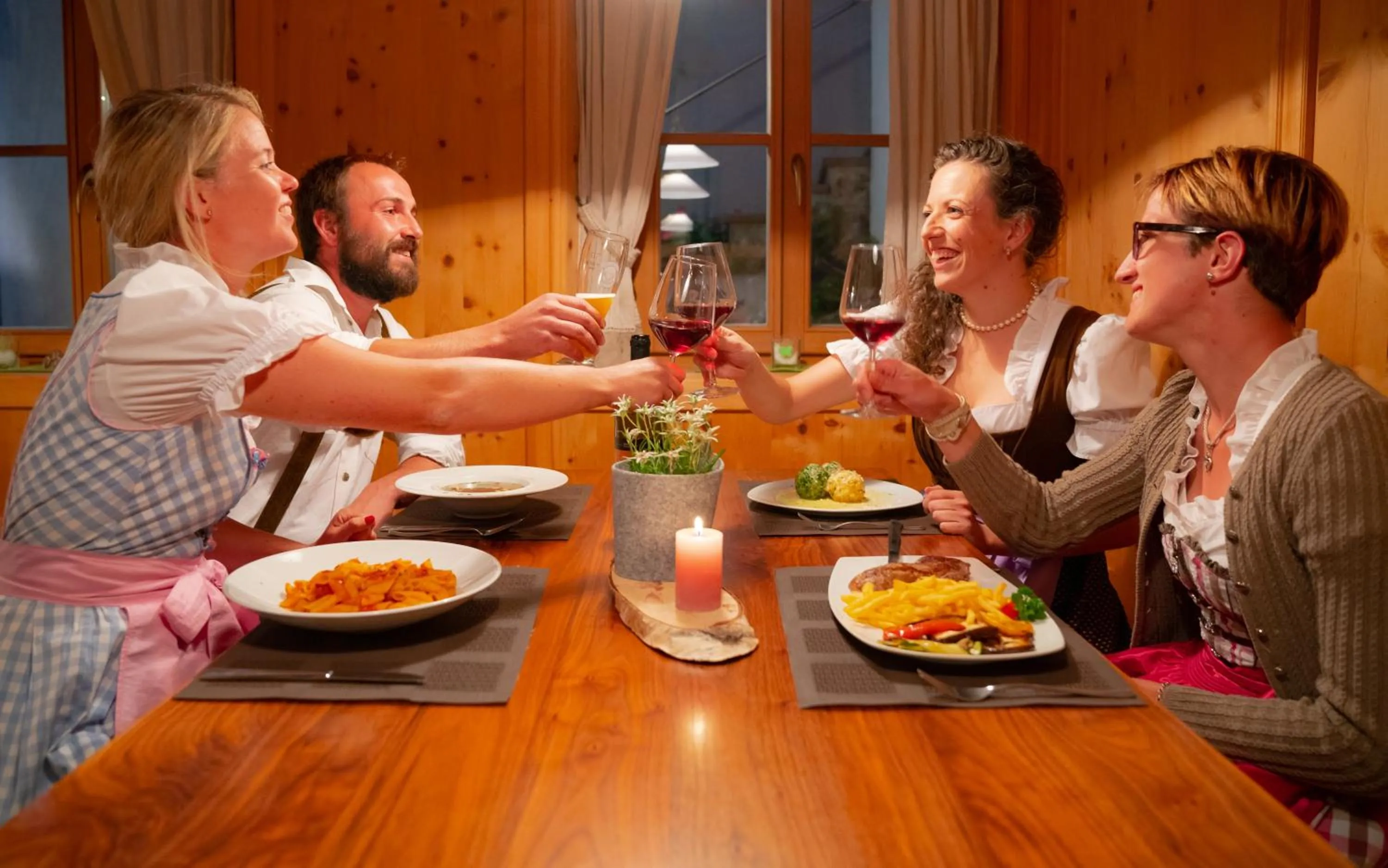 Restaurant/places to eat in Gasthaus Bad Siess