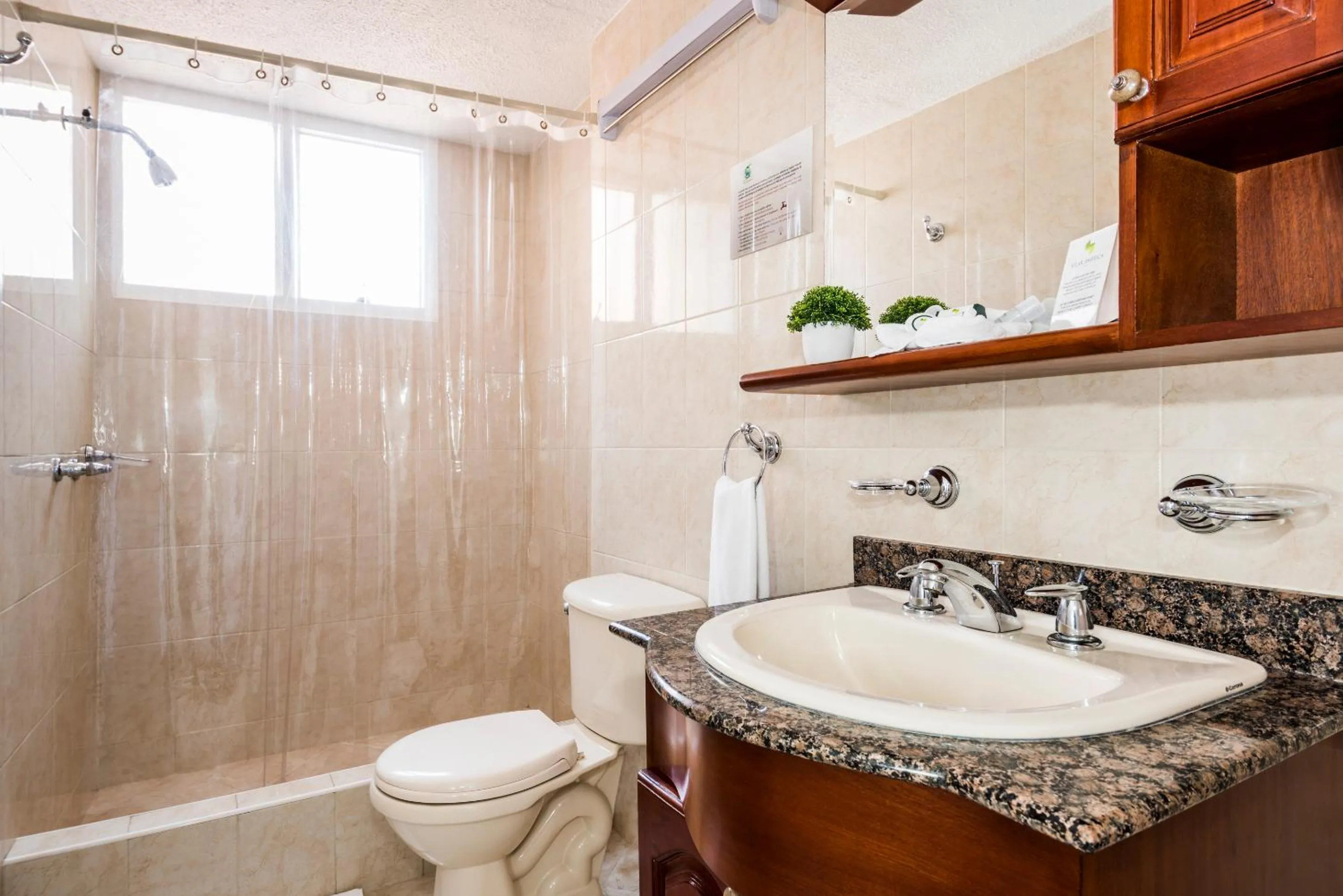 Toilet in Suites by Vilar América