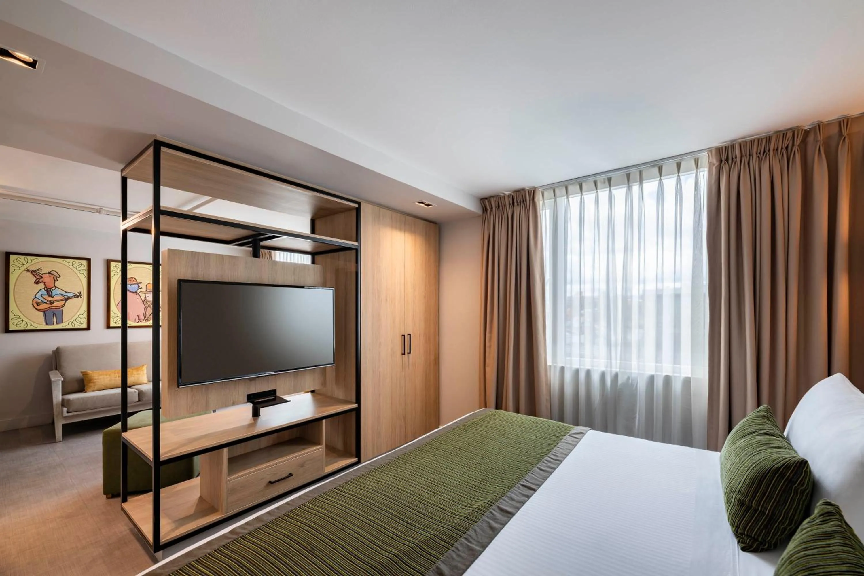 View (from property/room), Bed in Suites by Vilar América