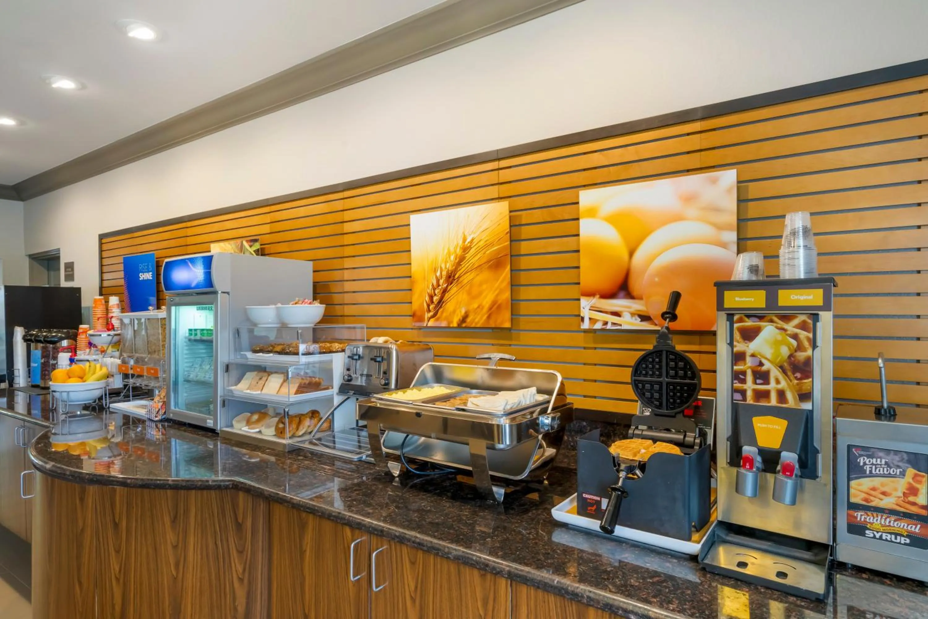 Restaurant/places to eat in Comfort Inn & Suites Port Charlotte-Punta Gorda