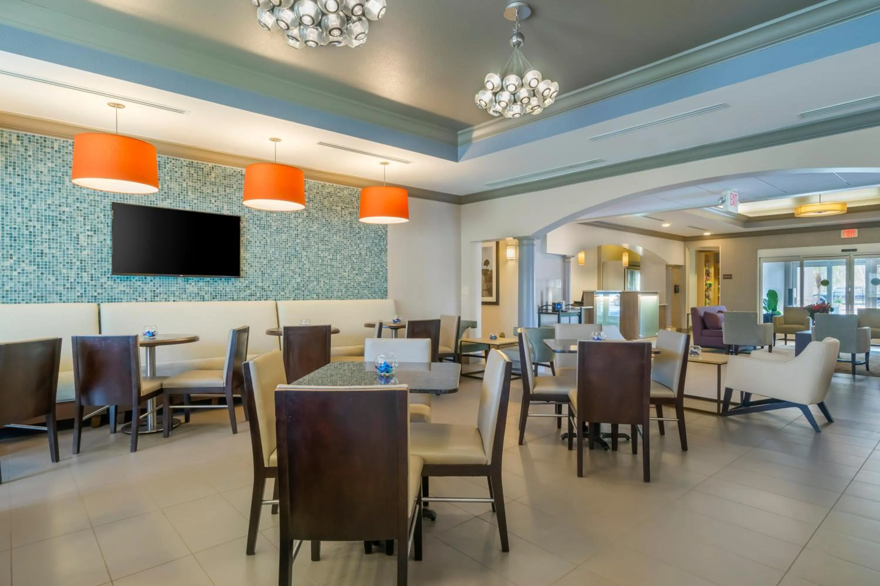 Restaurant/places to eat in Comfort Inn & Suites Port Charlotte-Punta Gorda