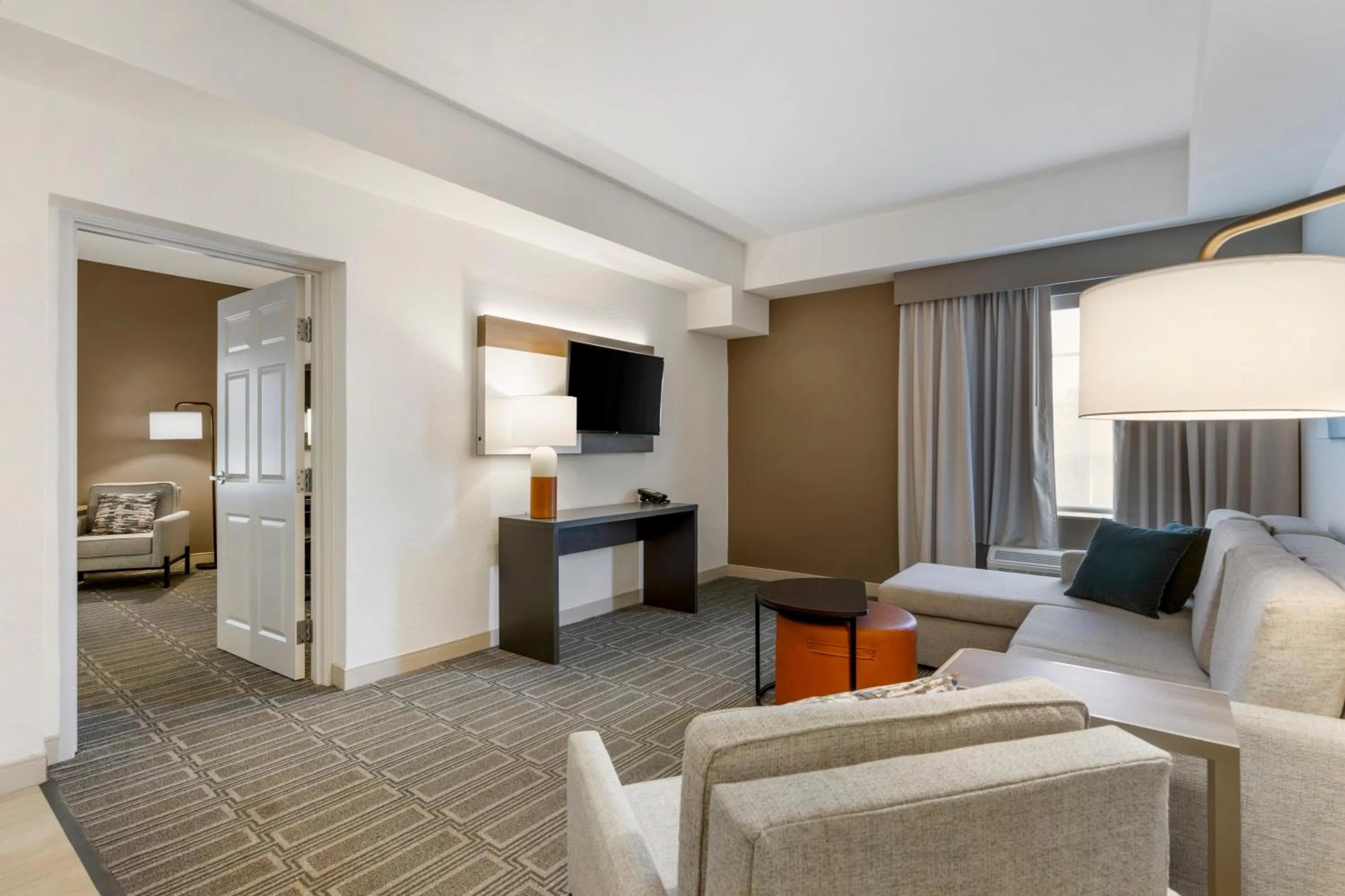 TV and multimedia, Bed in Comfort Inn & Suites Port Charlotte-Punta Gorda