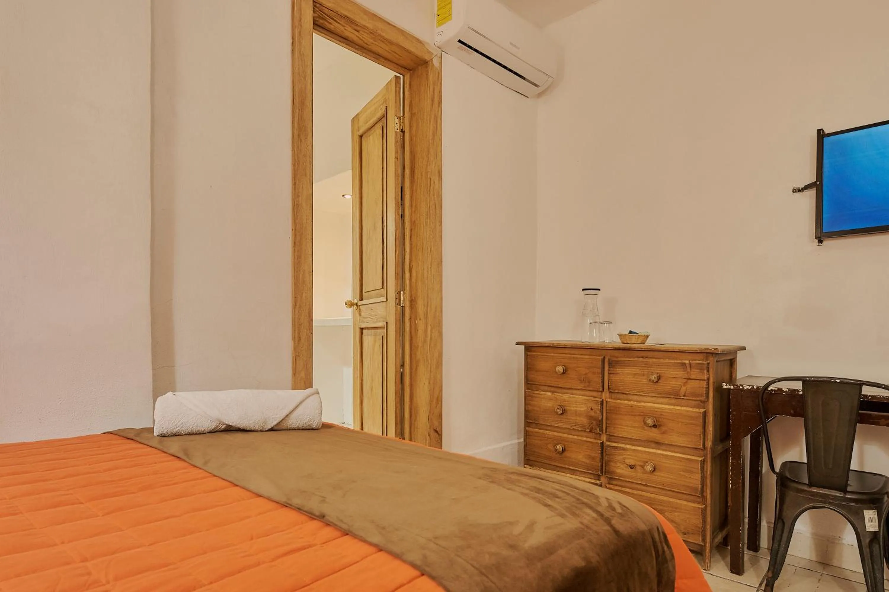 Bed in Hotel Cervantino