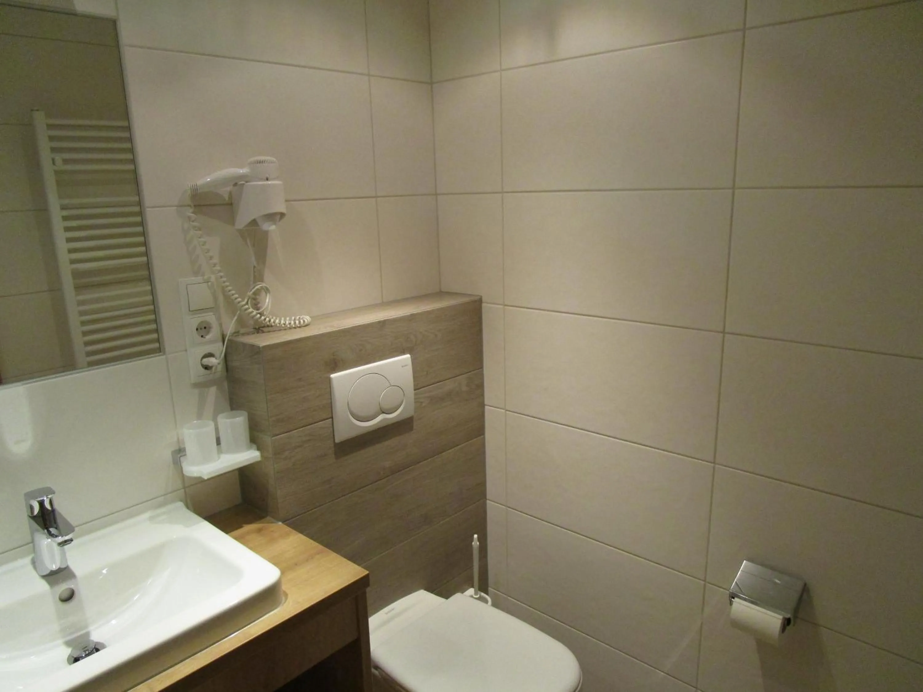 Bathroom in Gästehaus Helga