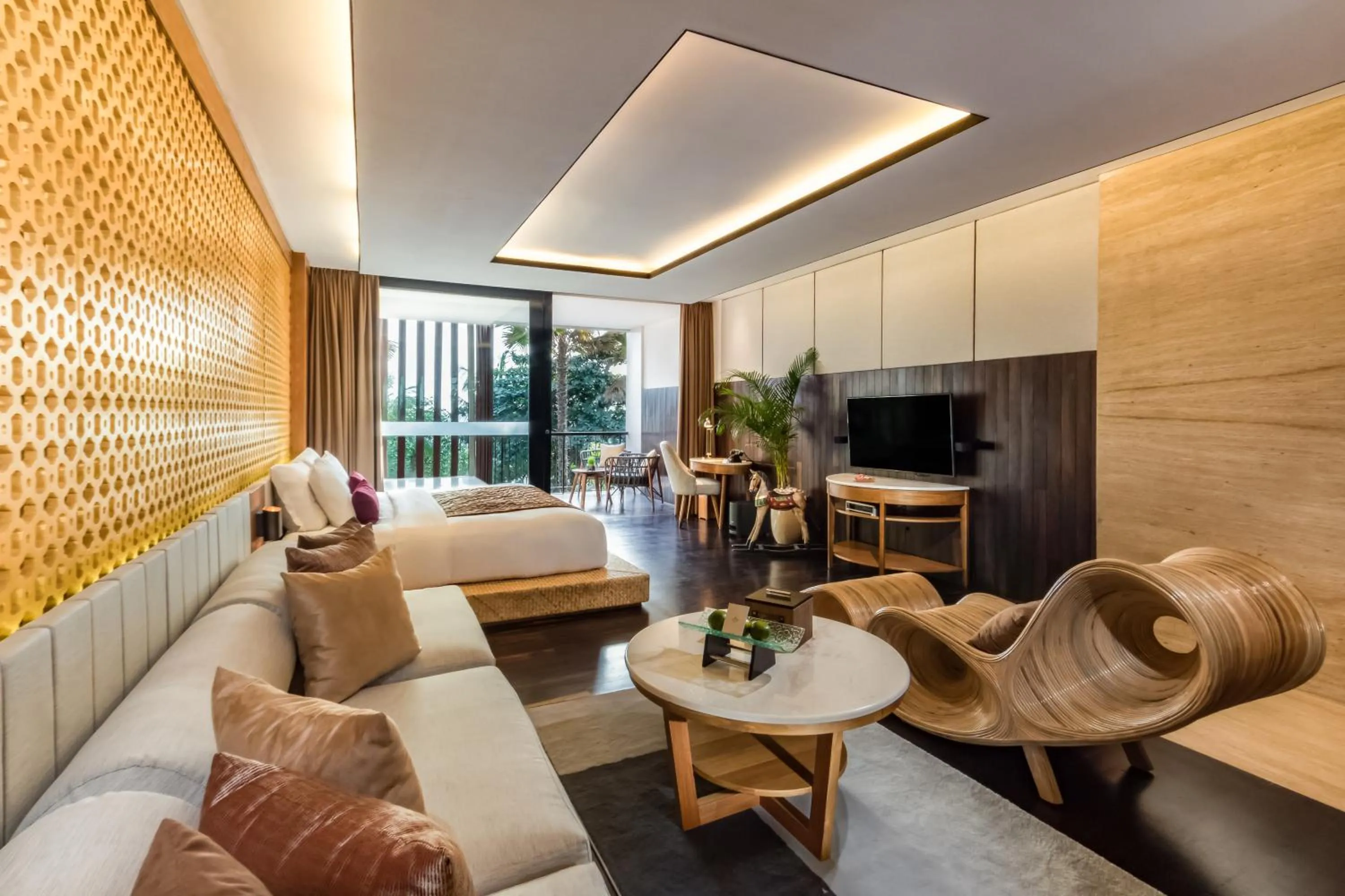 TV and multimedia in Grand Seminyak Lifestyle Boutique Bali Resort