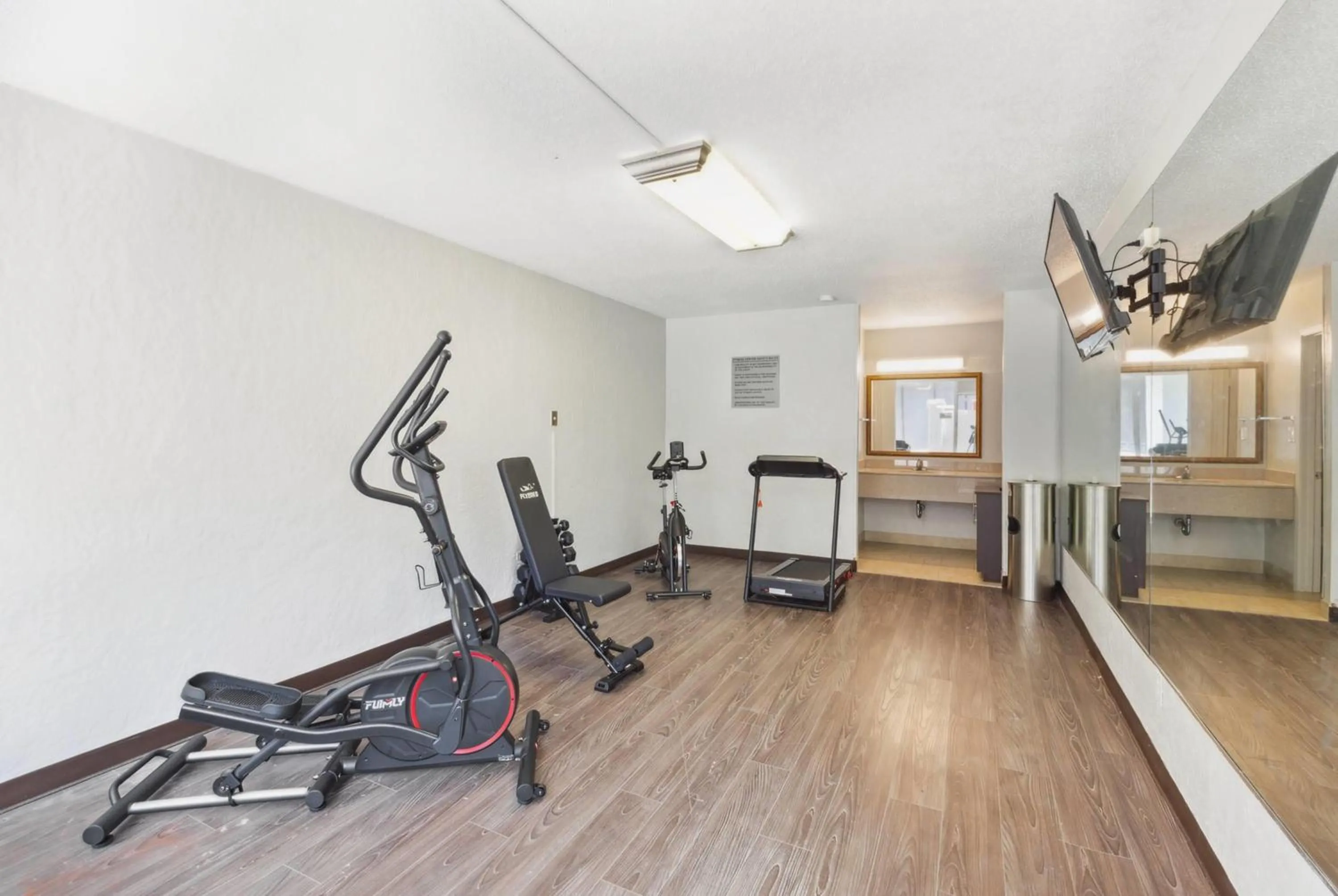 Fitness centre/facilities in Ramada by Wyndham Houma