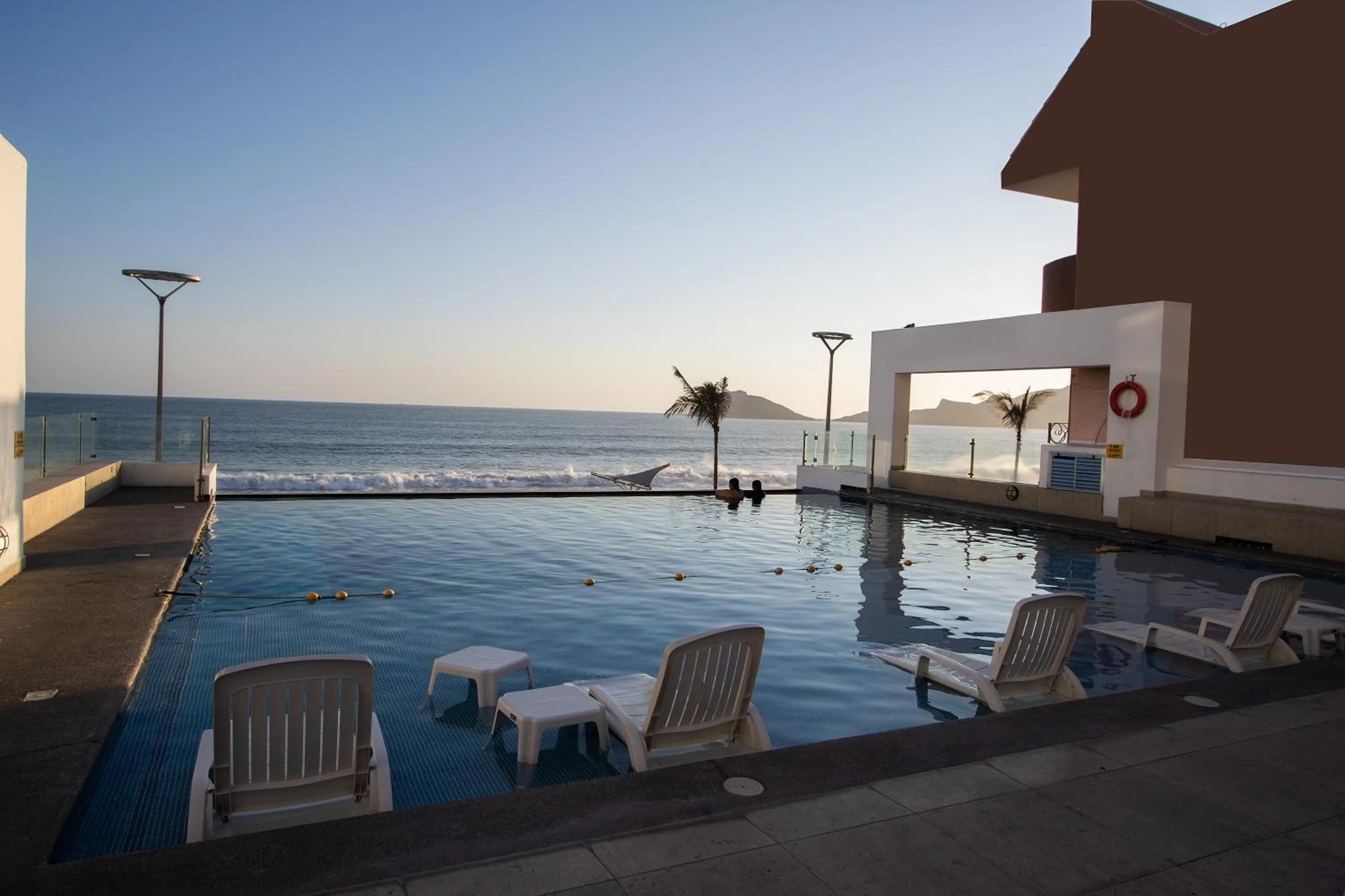 Coral Island Beach View Hotel