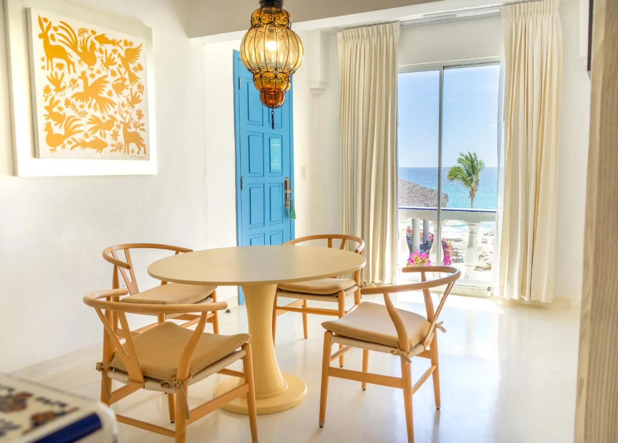 Dining area in Mar del Cabo By Velas Resorts Adults Only