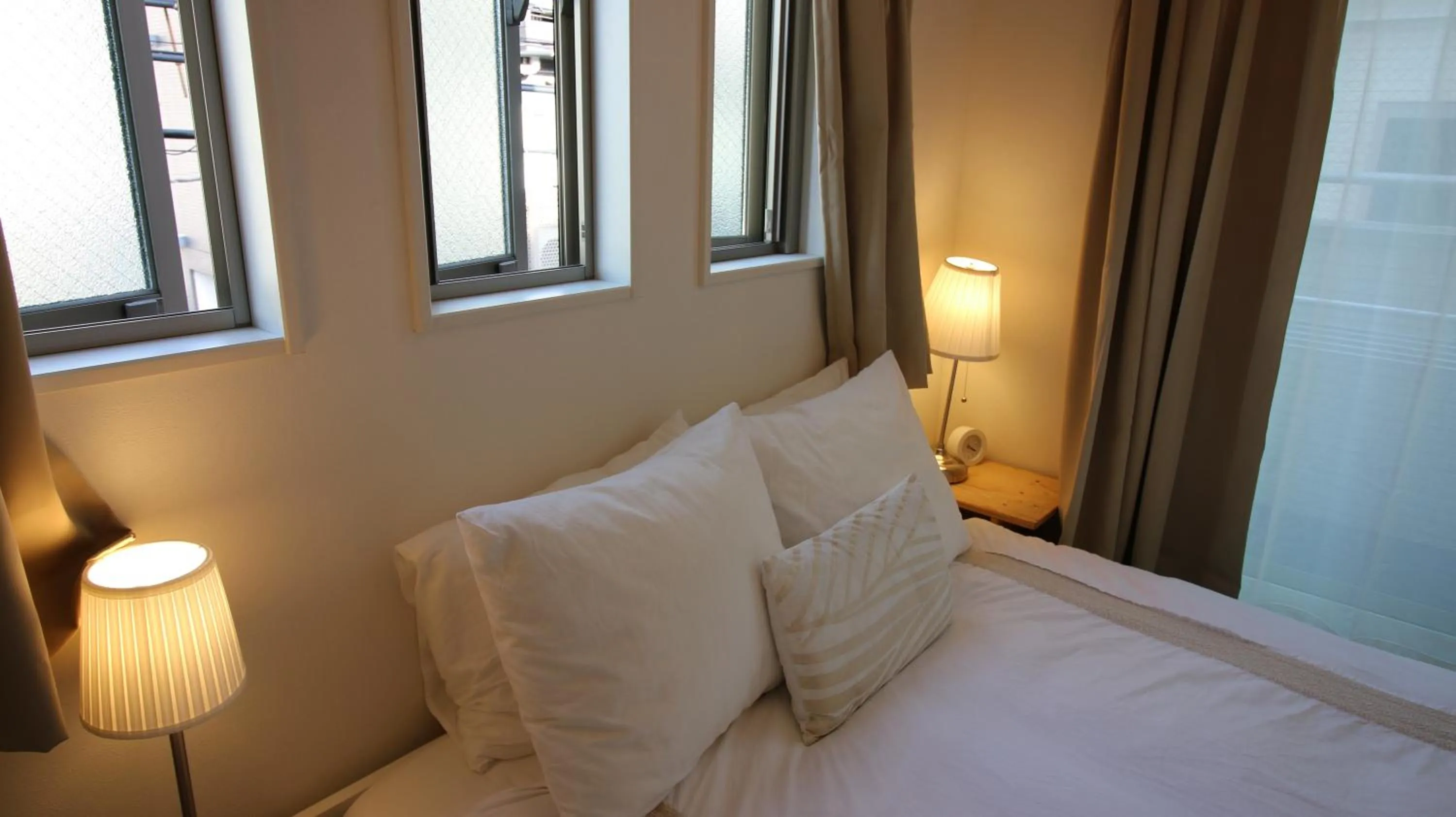 Bedroom, Bed in COCO Shinjuku HOTEL