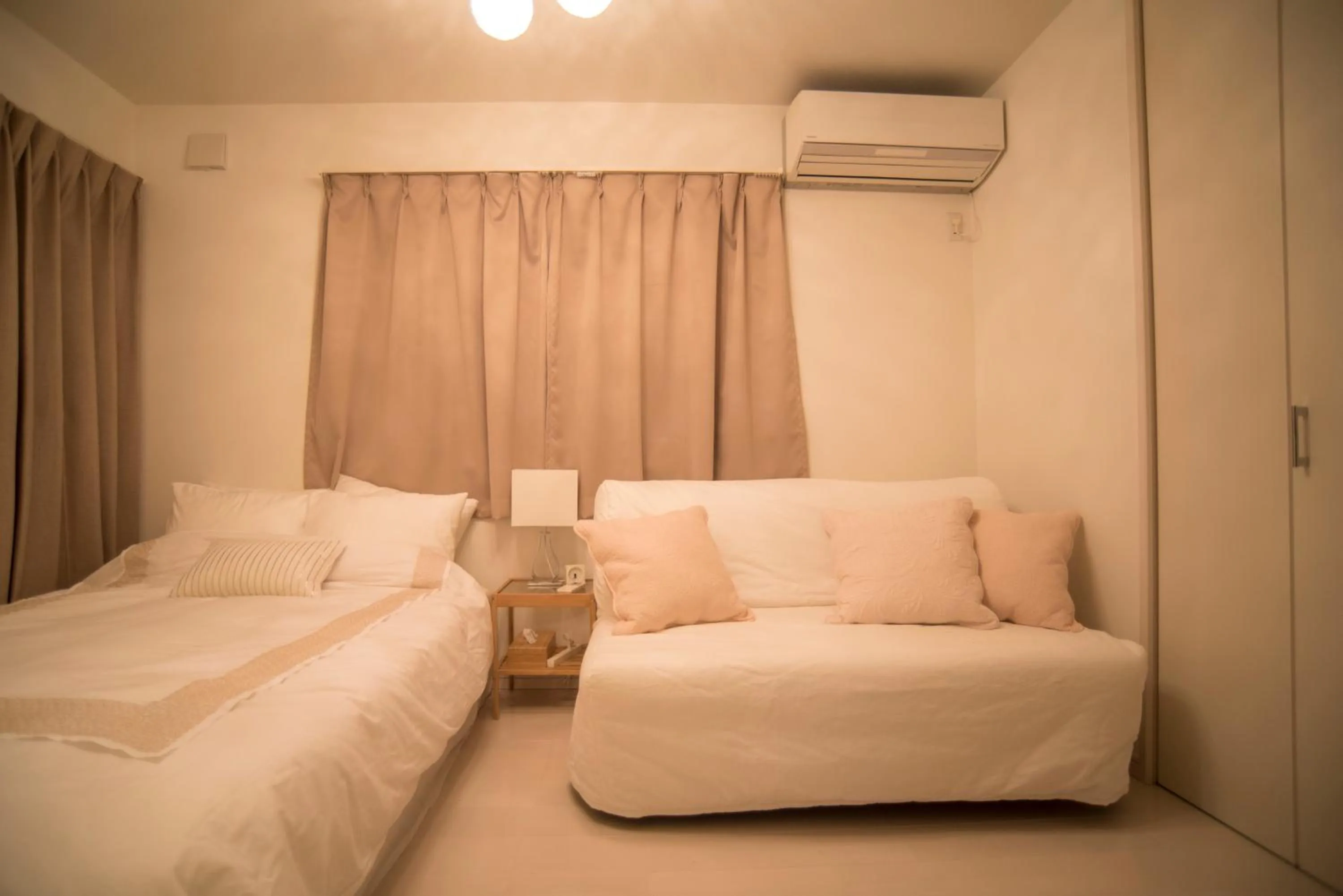 Photo of the whole room, Bed in COCO Shinjuku HOTEL