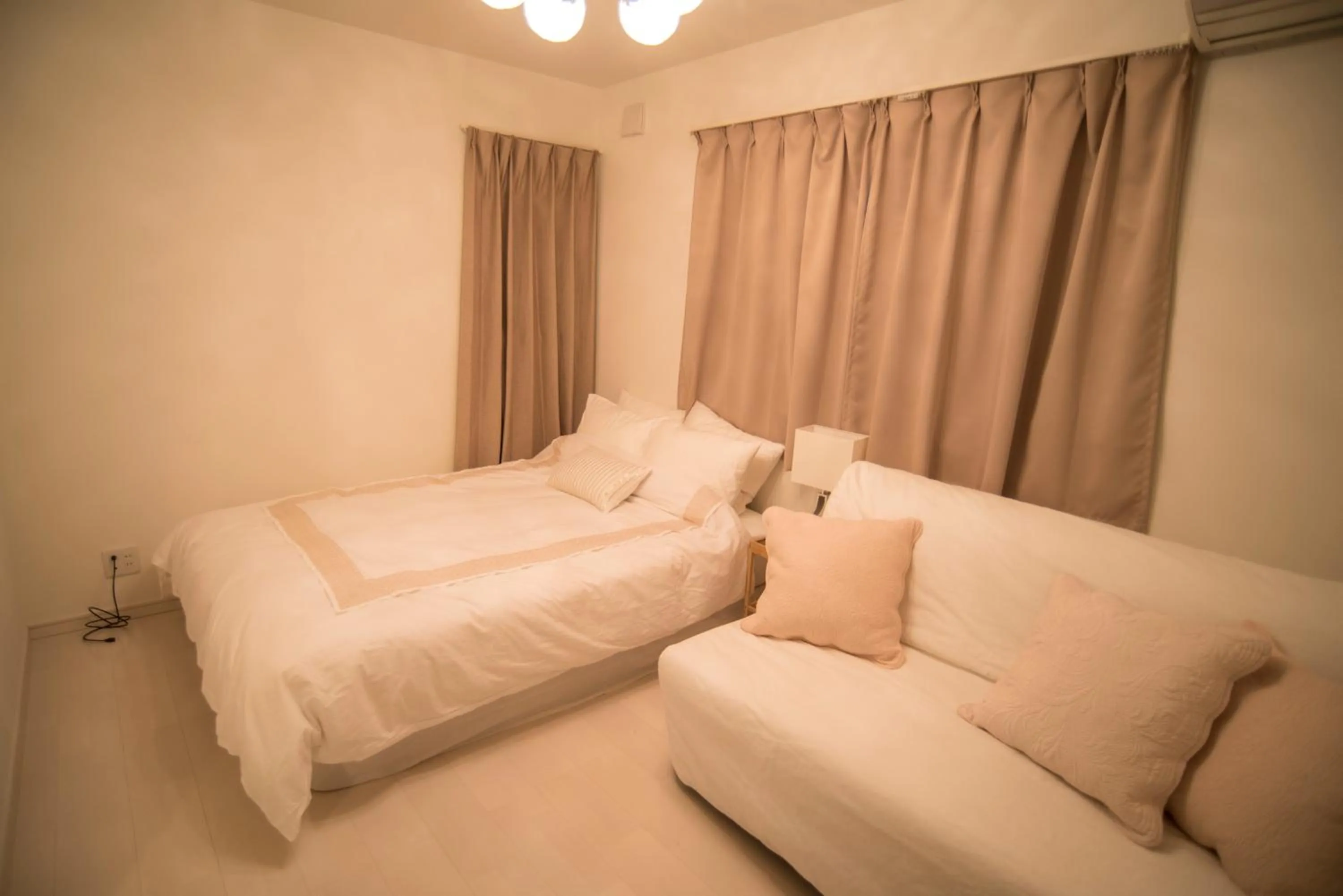 Bedroom, Bed in COCO Shinjuku HOTEL