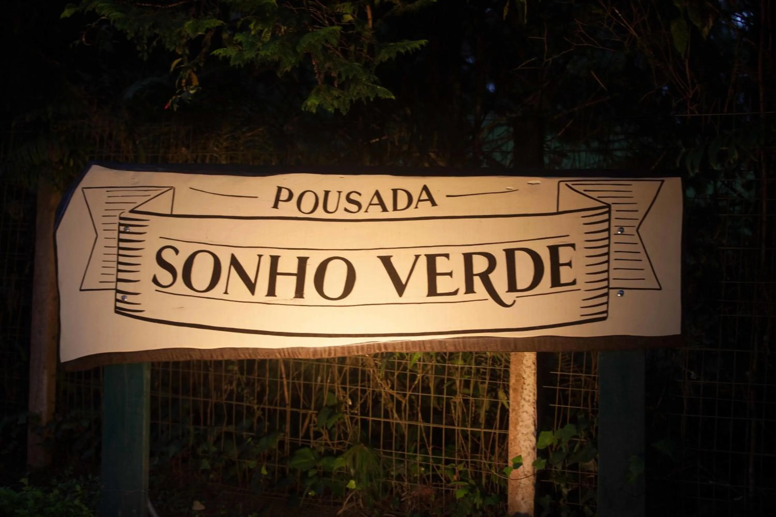 Facade/entrance in Pousada Sonho Verde