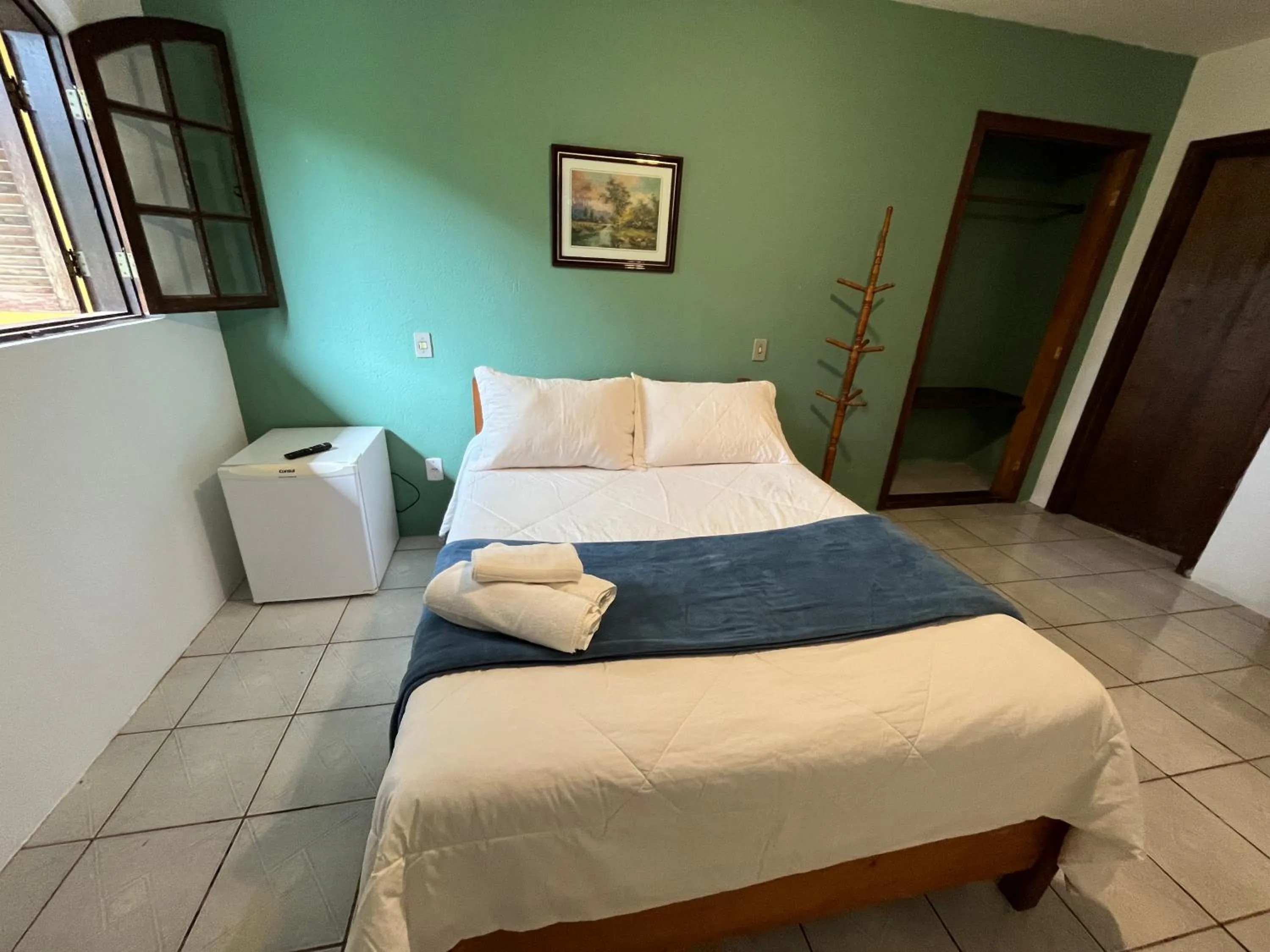 Photo of the whole room, Bed in Pousada Sonho Verde