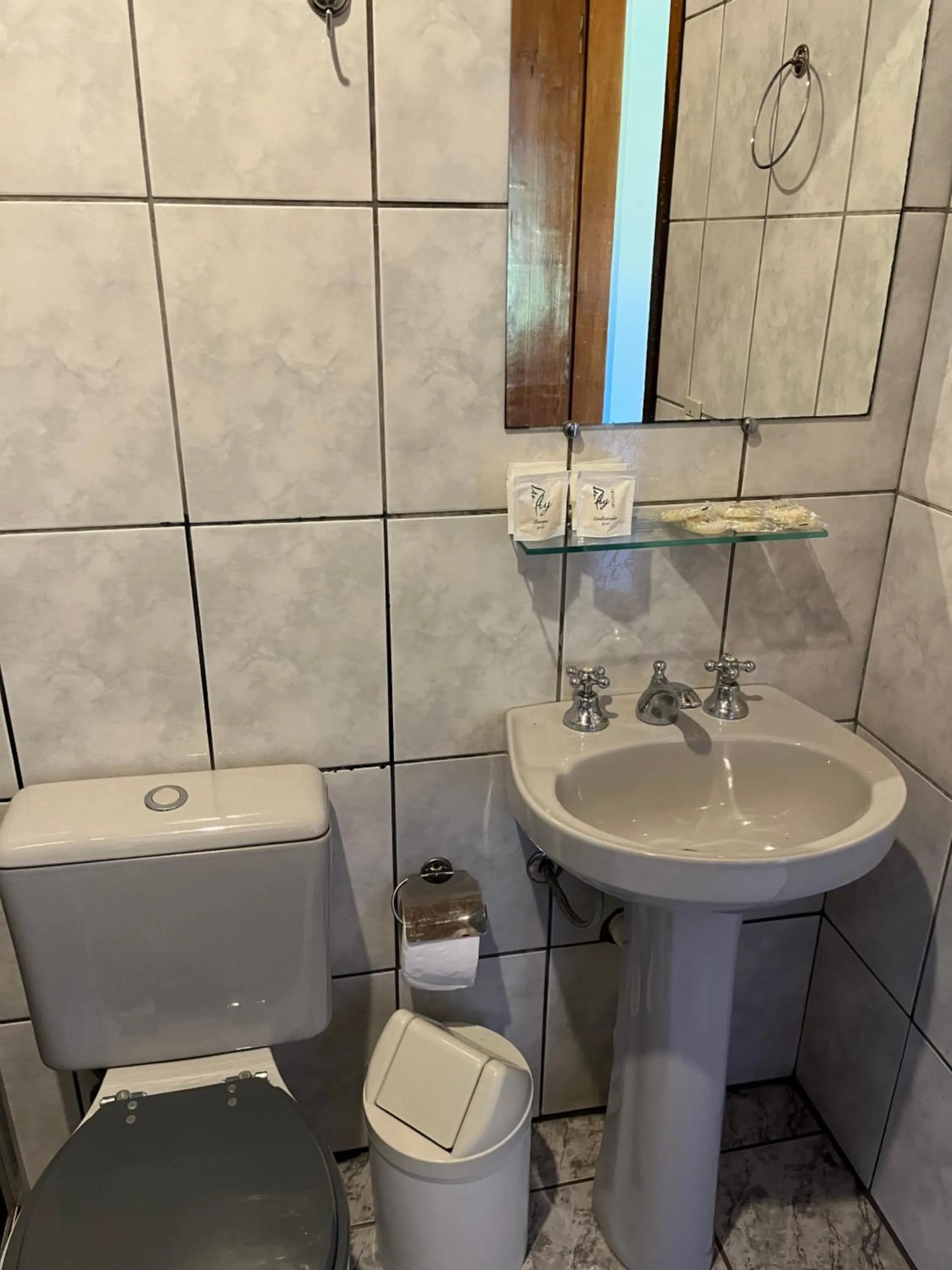 Toilet in Pousada Sonho Verde
