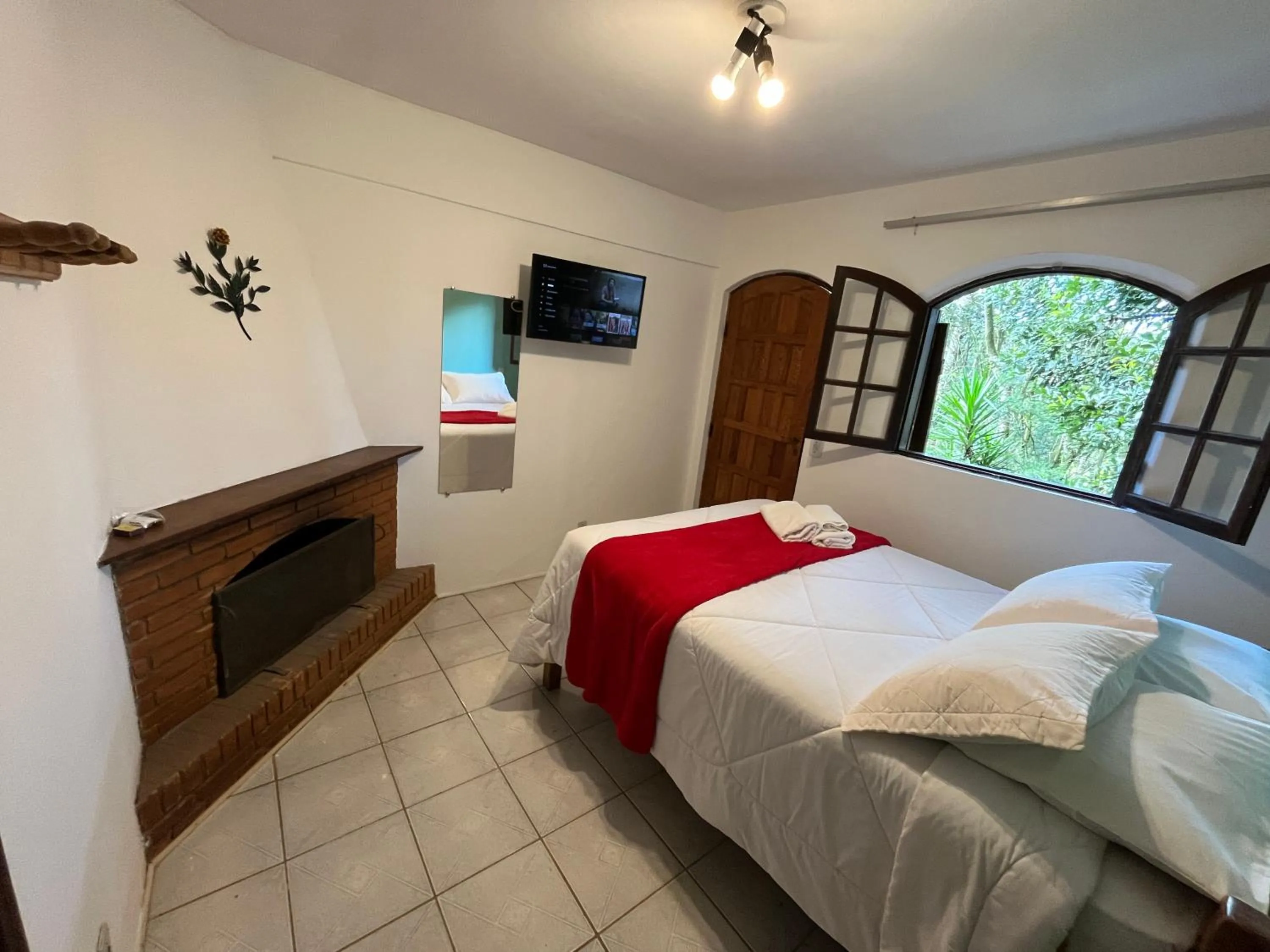 Bedroom, Bed in Pousada Sonho Verde