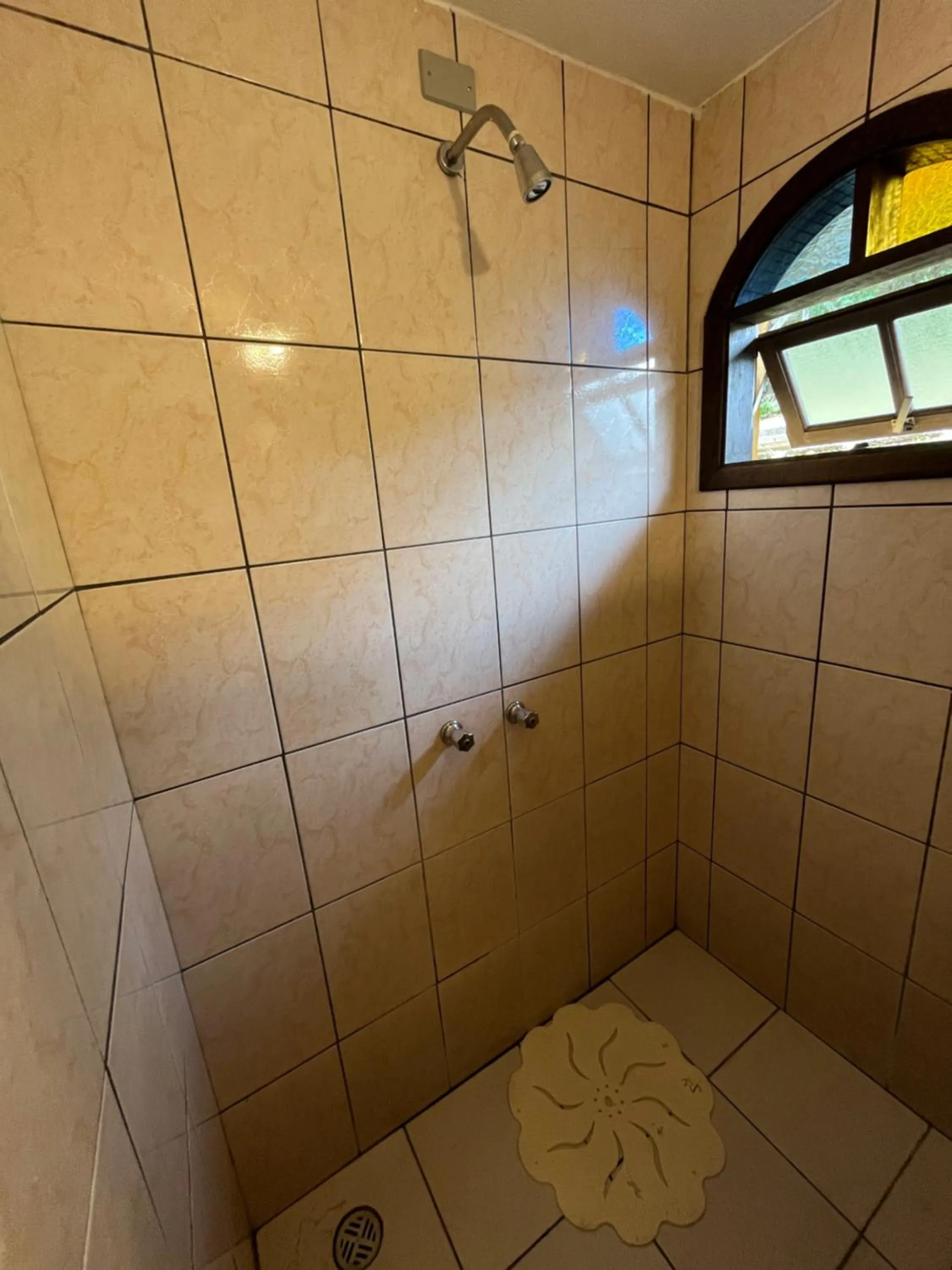 Shower in Pousada Sonho Verde