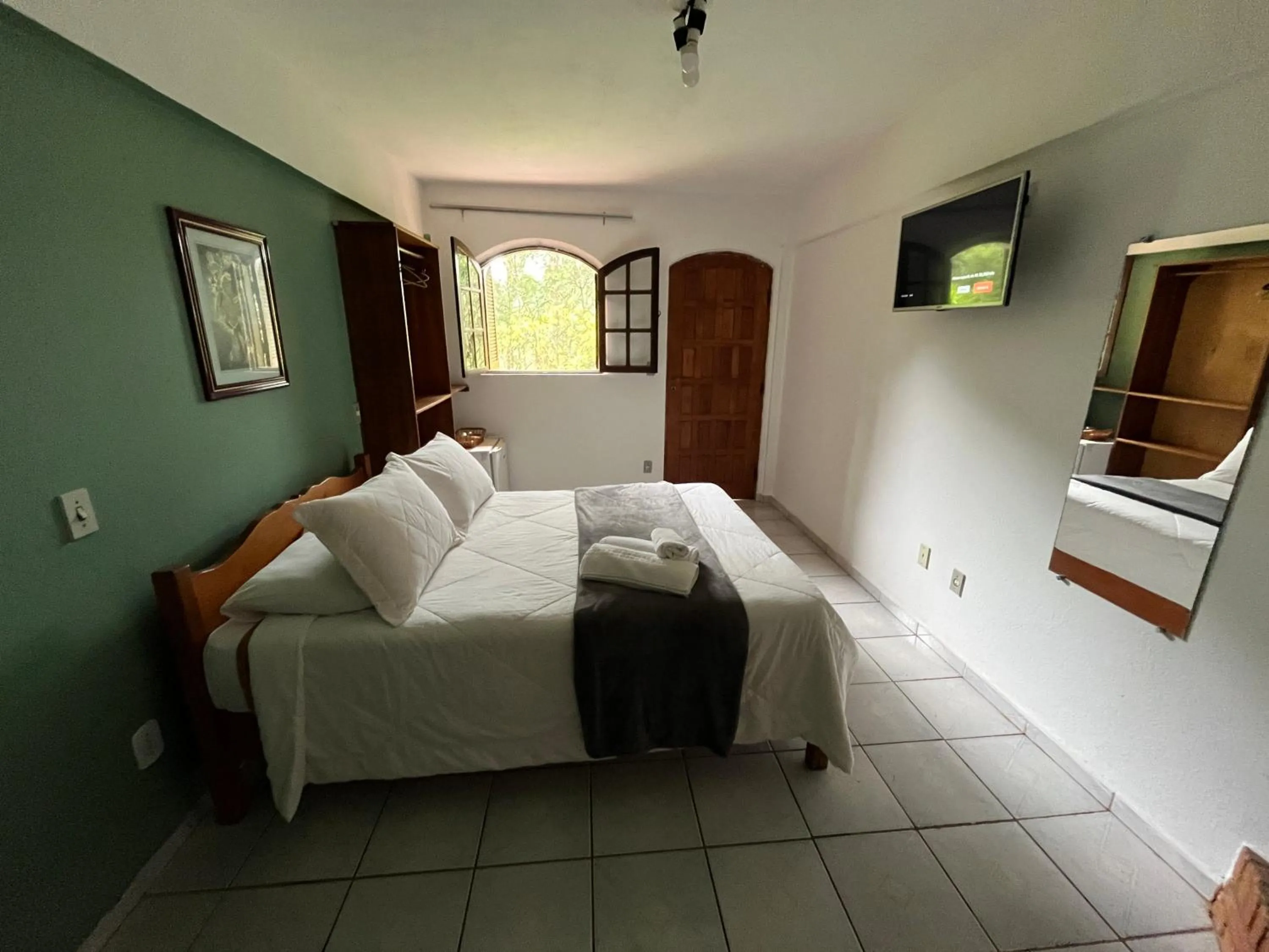 Photo of the whole room, Bed in Pousada Sonho Verde