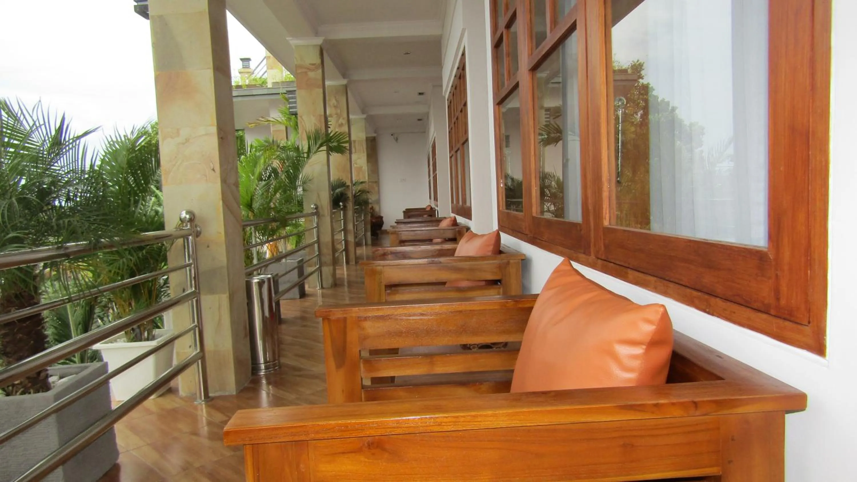 Balcony/Terrace in Grand Raka Homestay