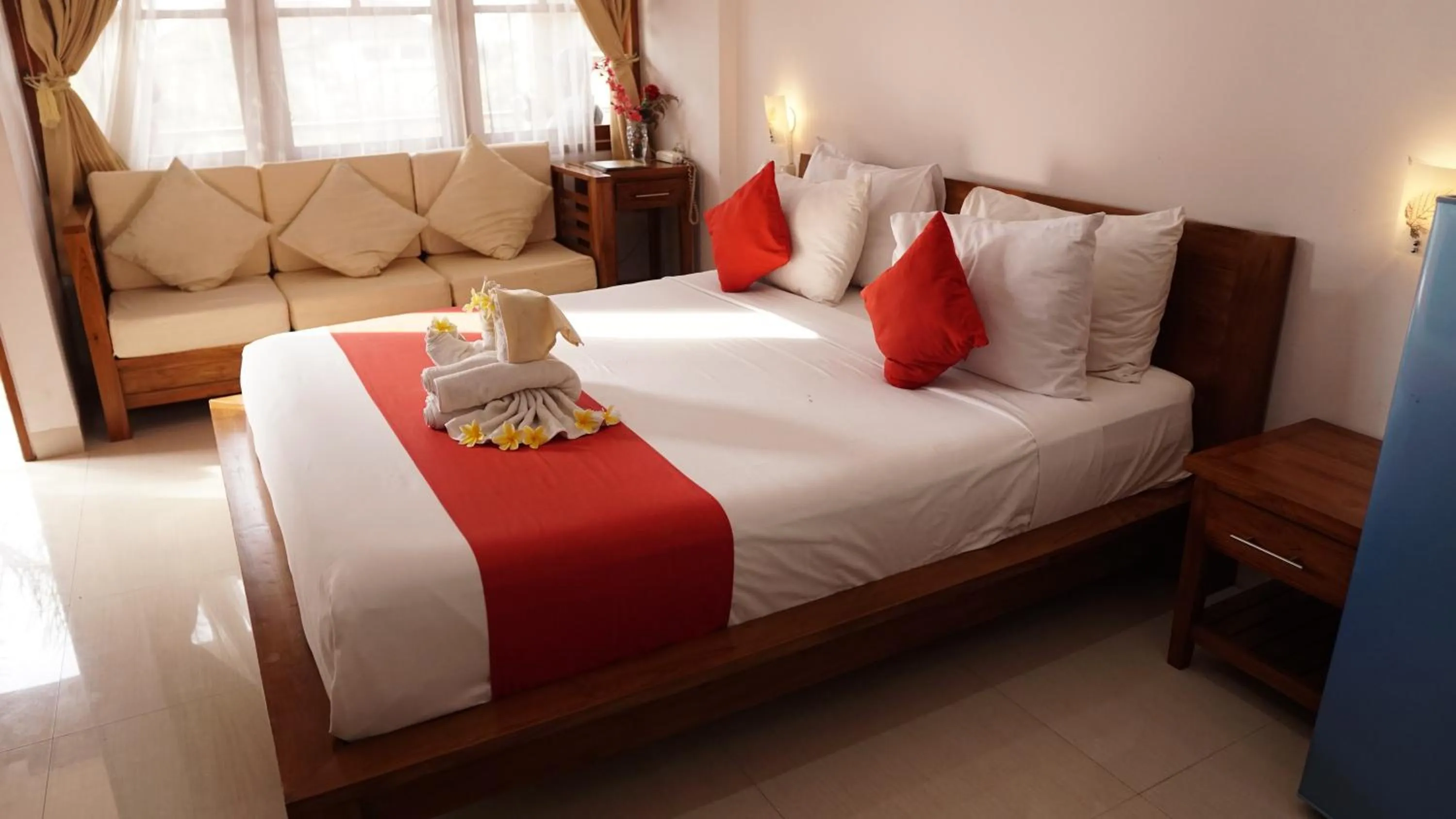 Photo of the whole room, Bed in Grand Raka Homestay