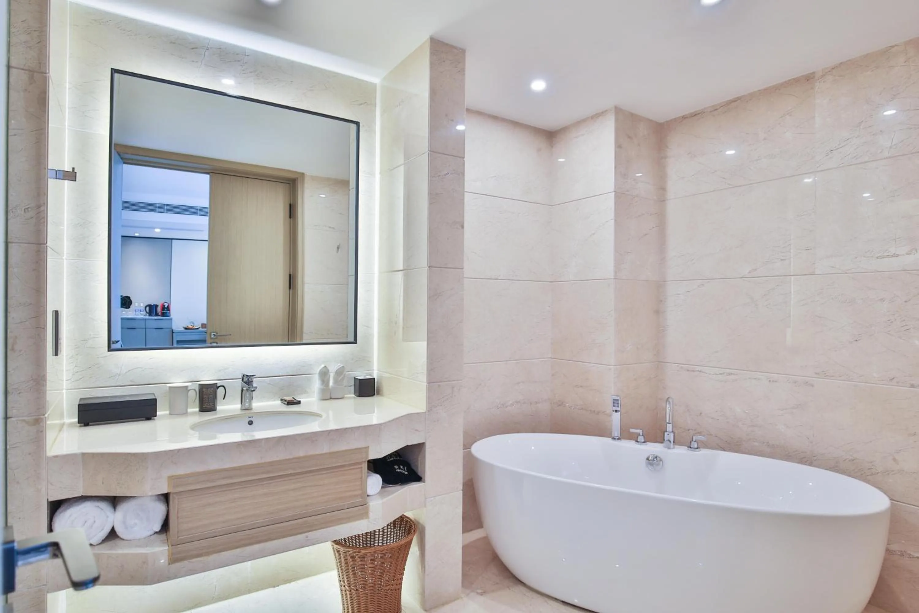 Bathroom in SSAW Boutique Hotel Wenzhou Jiushan Lake