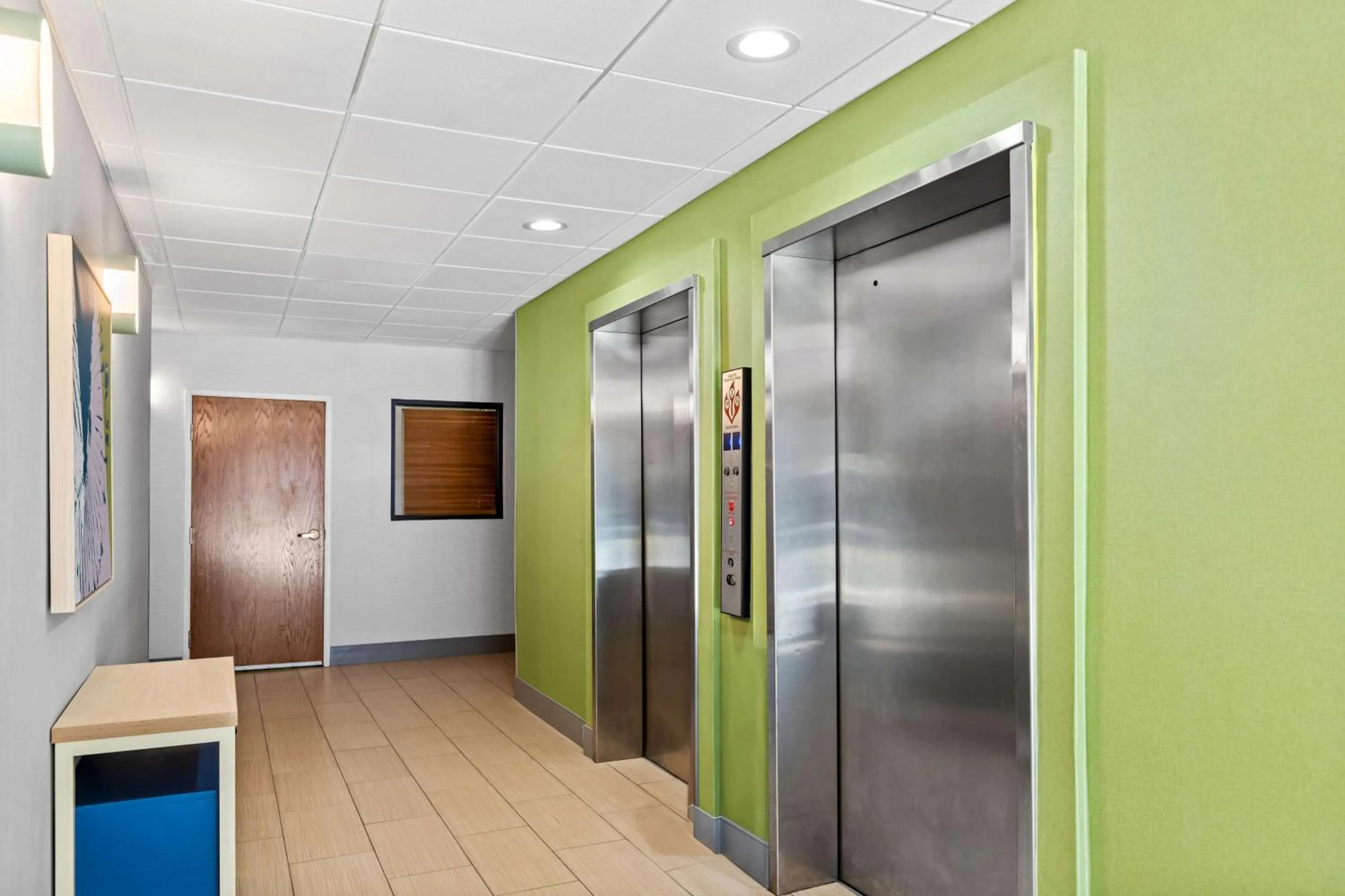 Lobby or reception in Spark by Hilton Port Wentworth Savannah