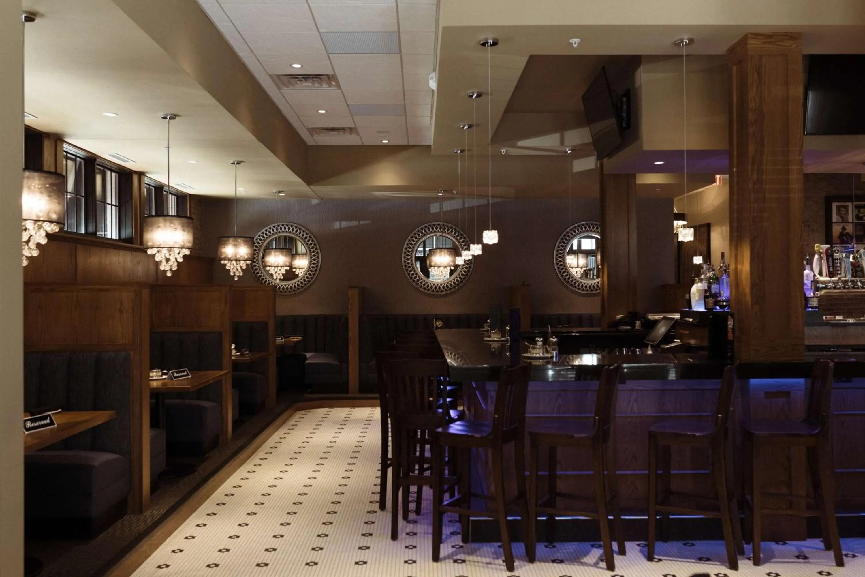 Lounge or bar in Hilton Garden Inn Des Moines Airport