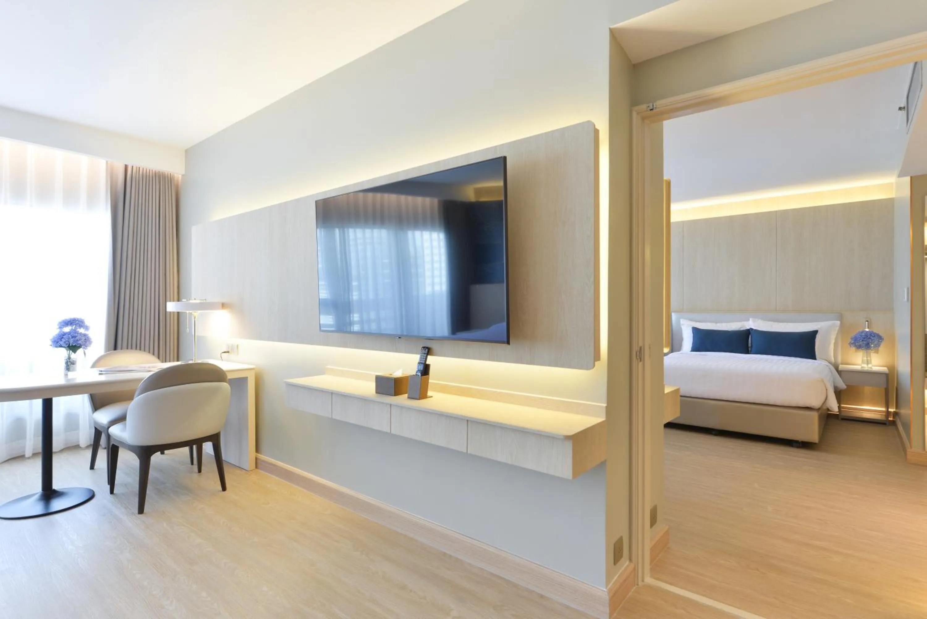 Bed in Centre Point Plus Hotel Pratunam