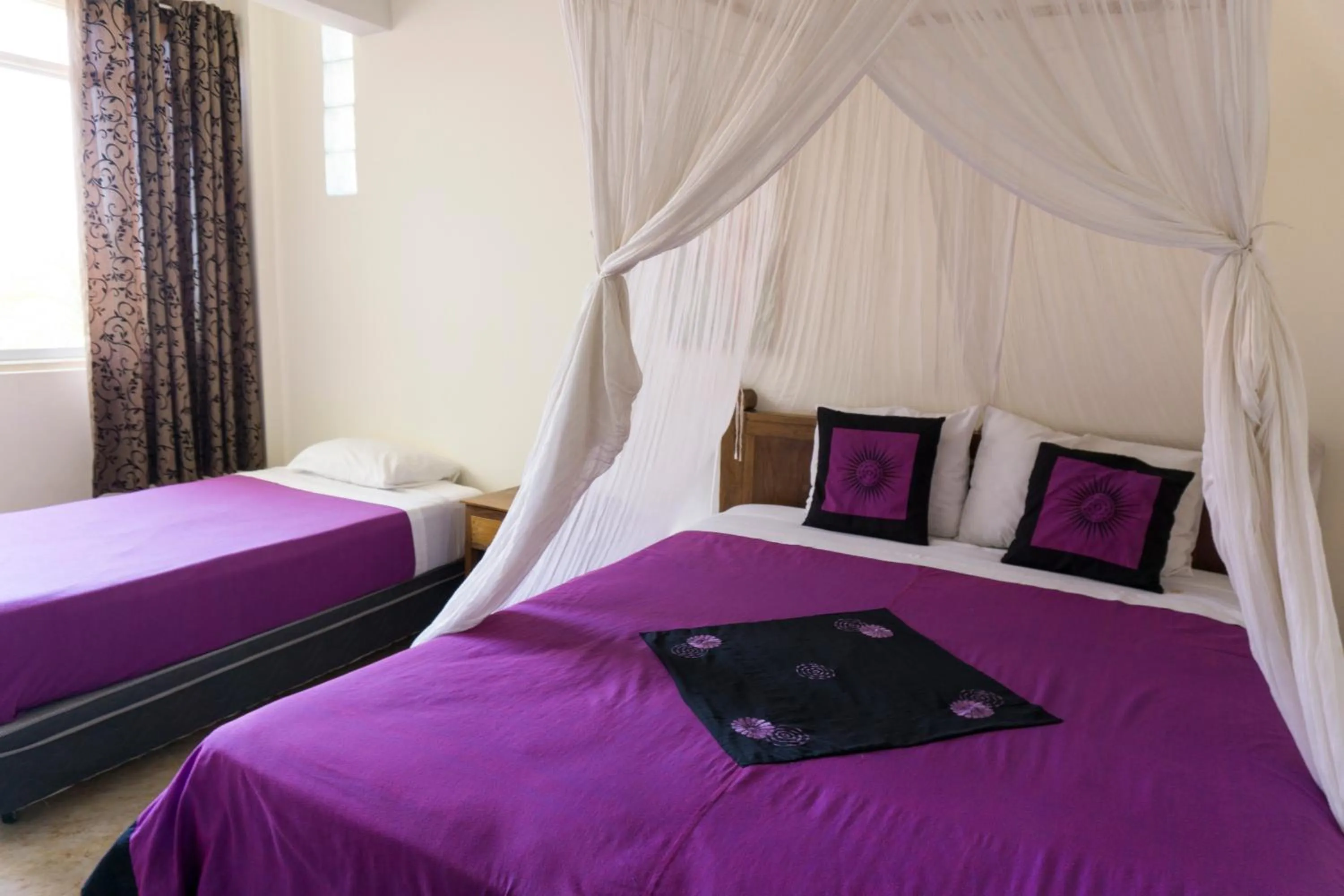 Photo of the whole room in Don Giovanni Mancora