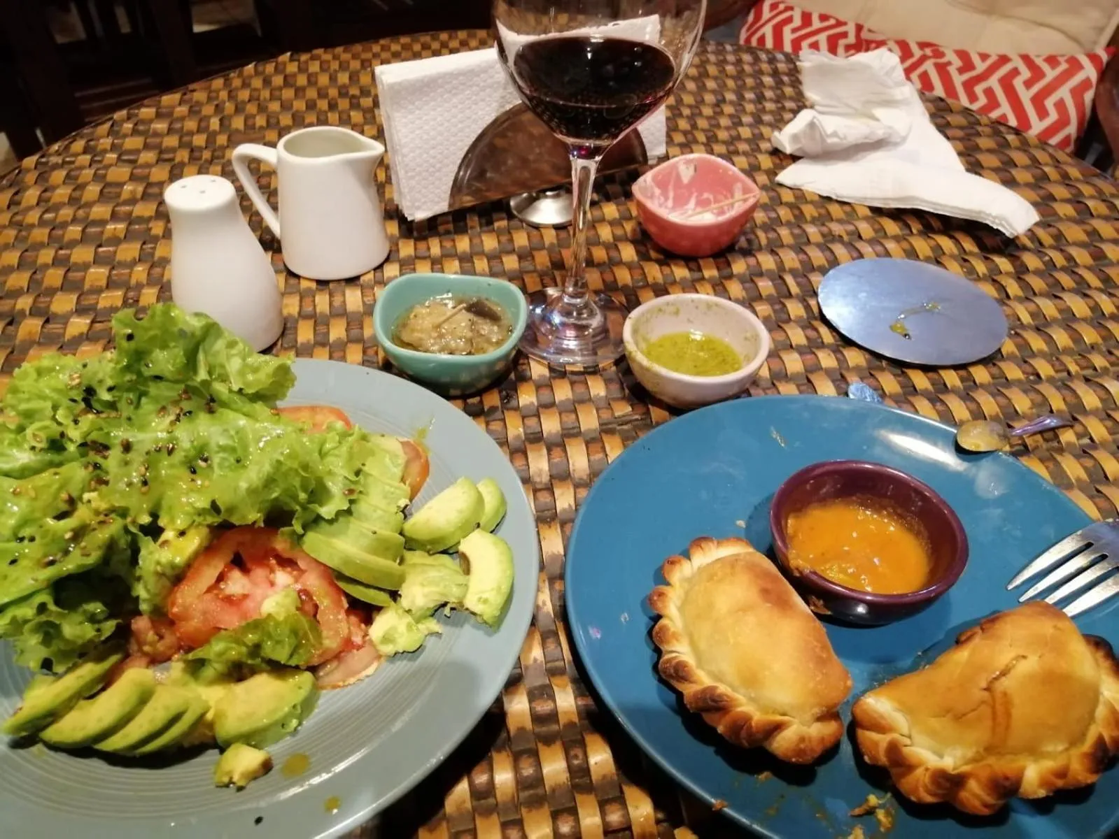 Food and drinks in Don Giovanni Mancora