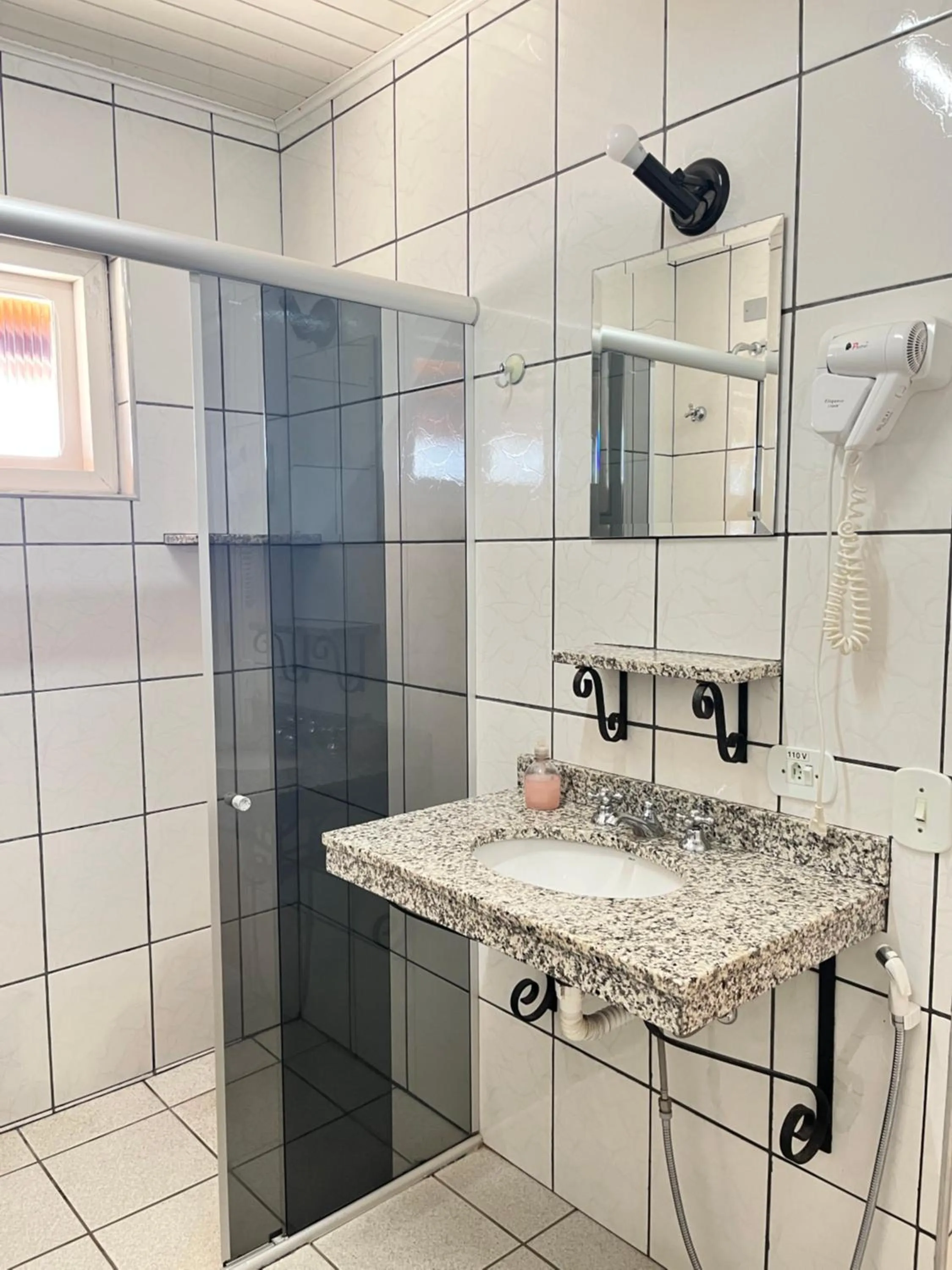 Bathroom in Pousada do Vento