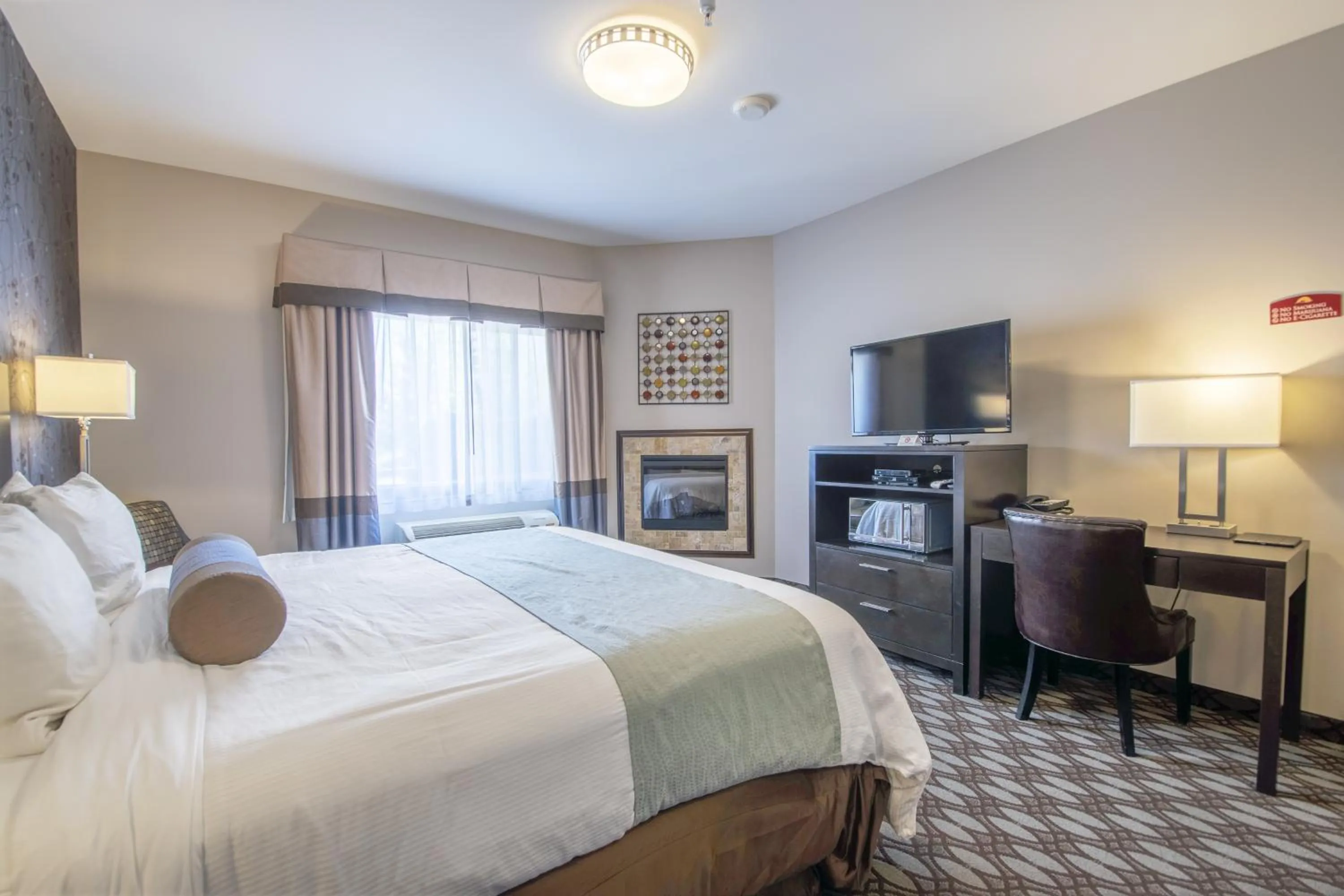 Photo of the whole room in Sunrise Inn