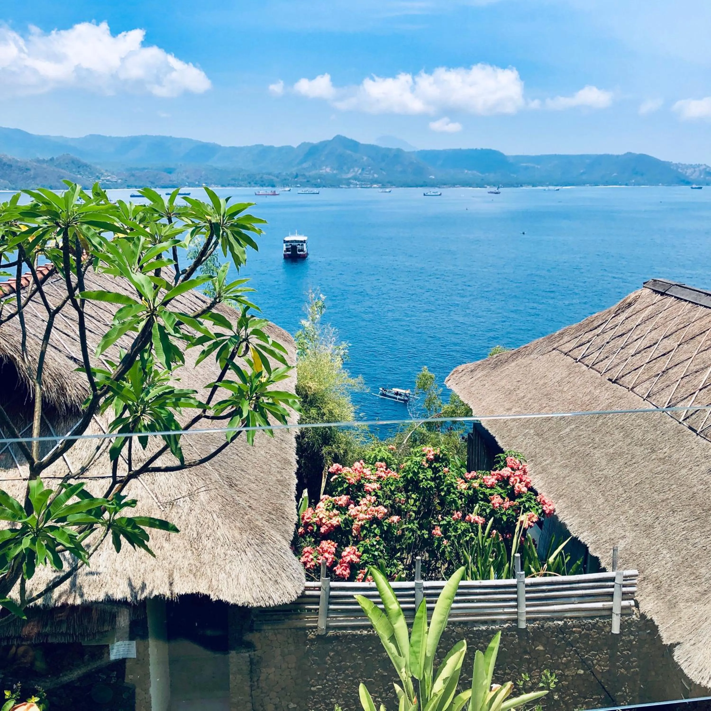 Mountain view in Bloo Lagoon Village