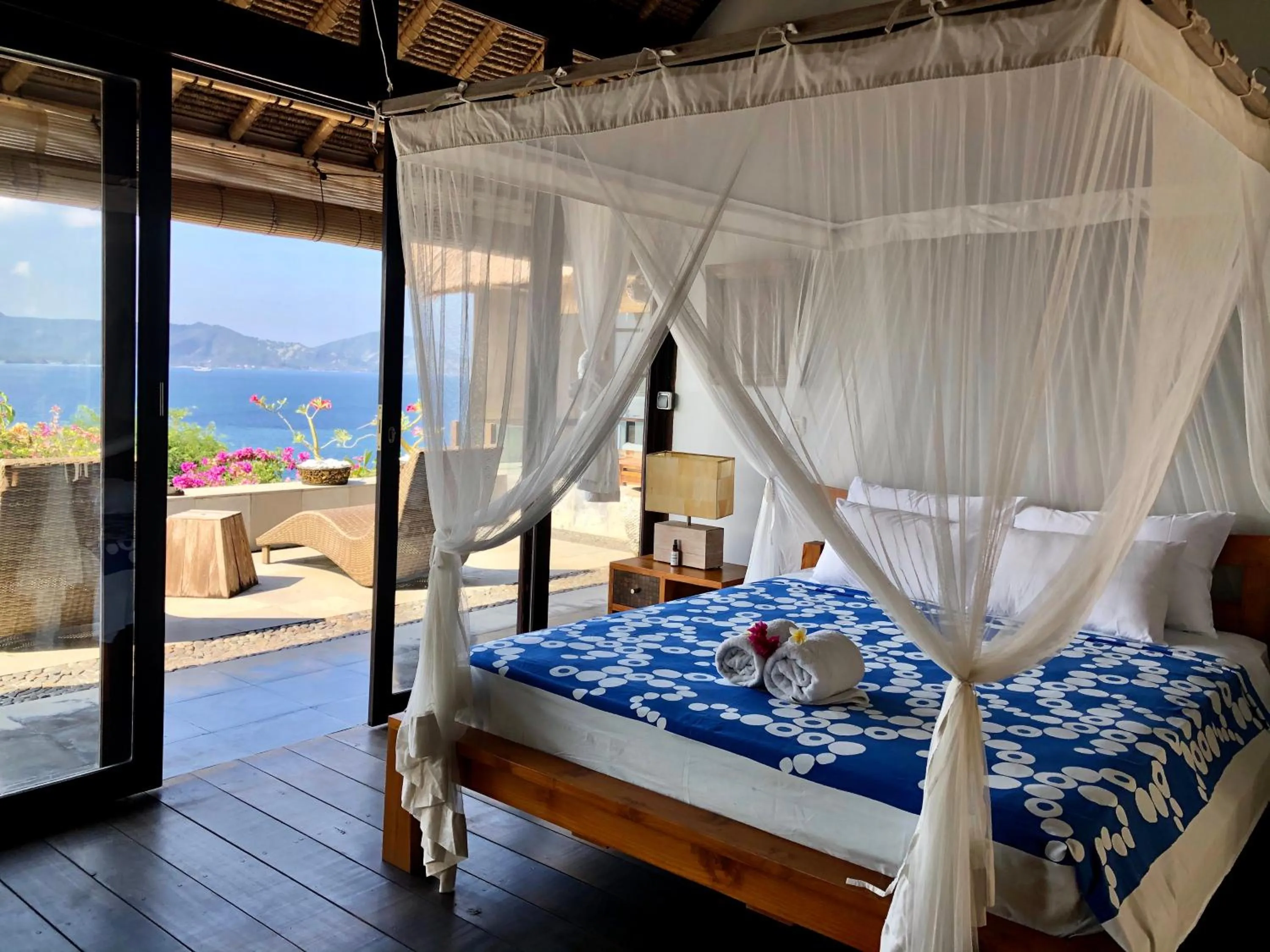 Photo of the whole room, Bed in Bloo Lagoon Village