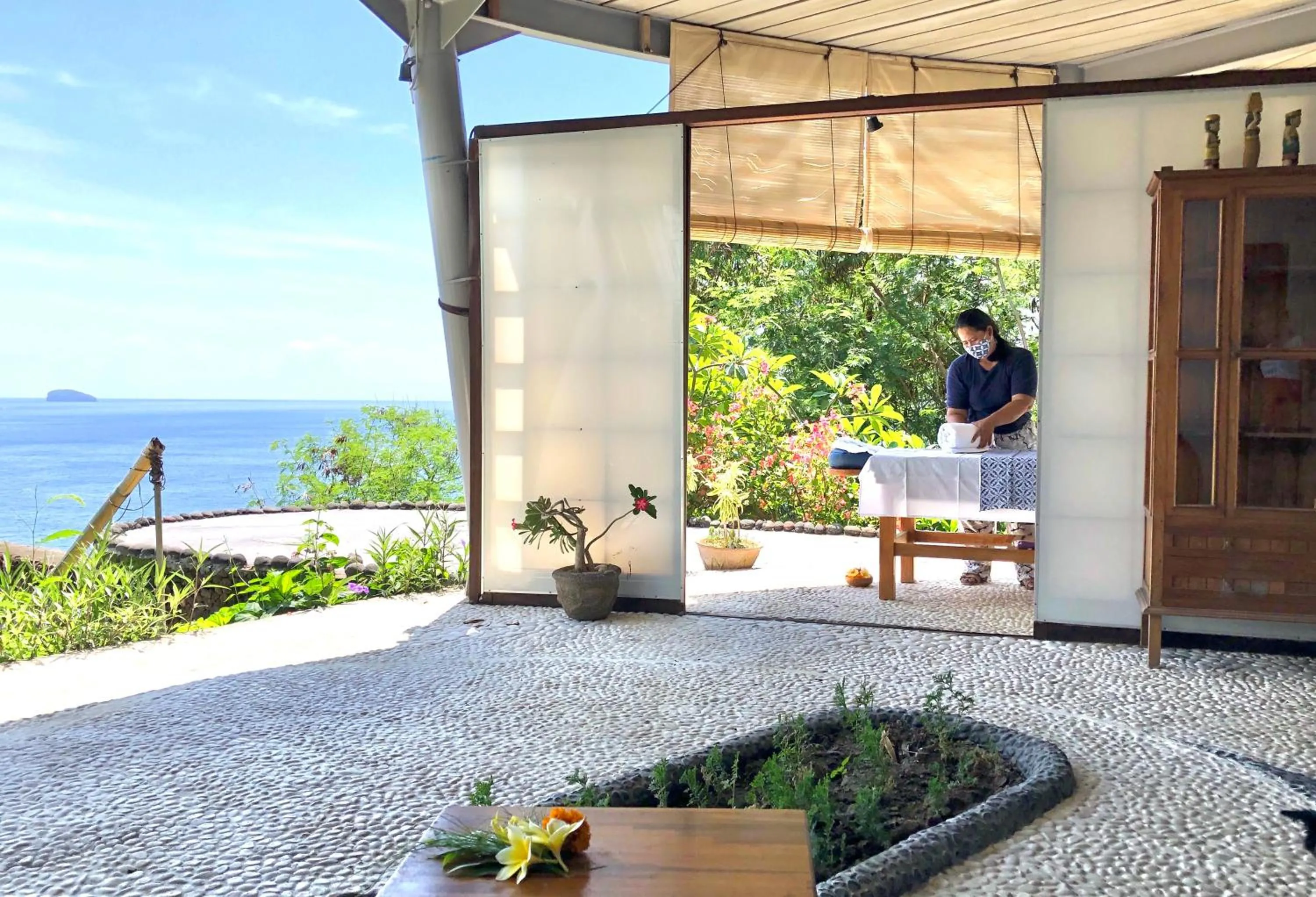 Massage in Bloo Lagoon Village