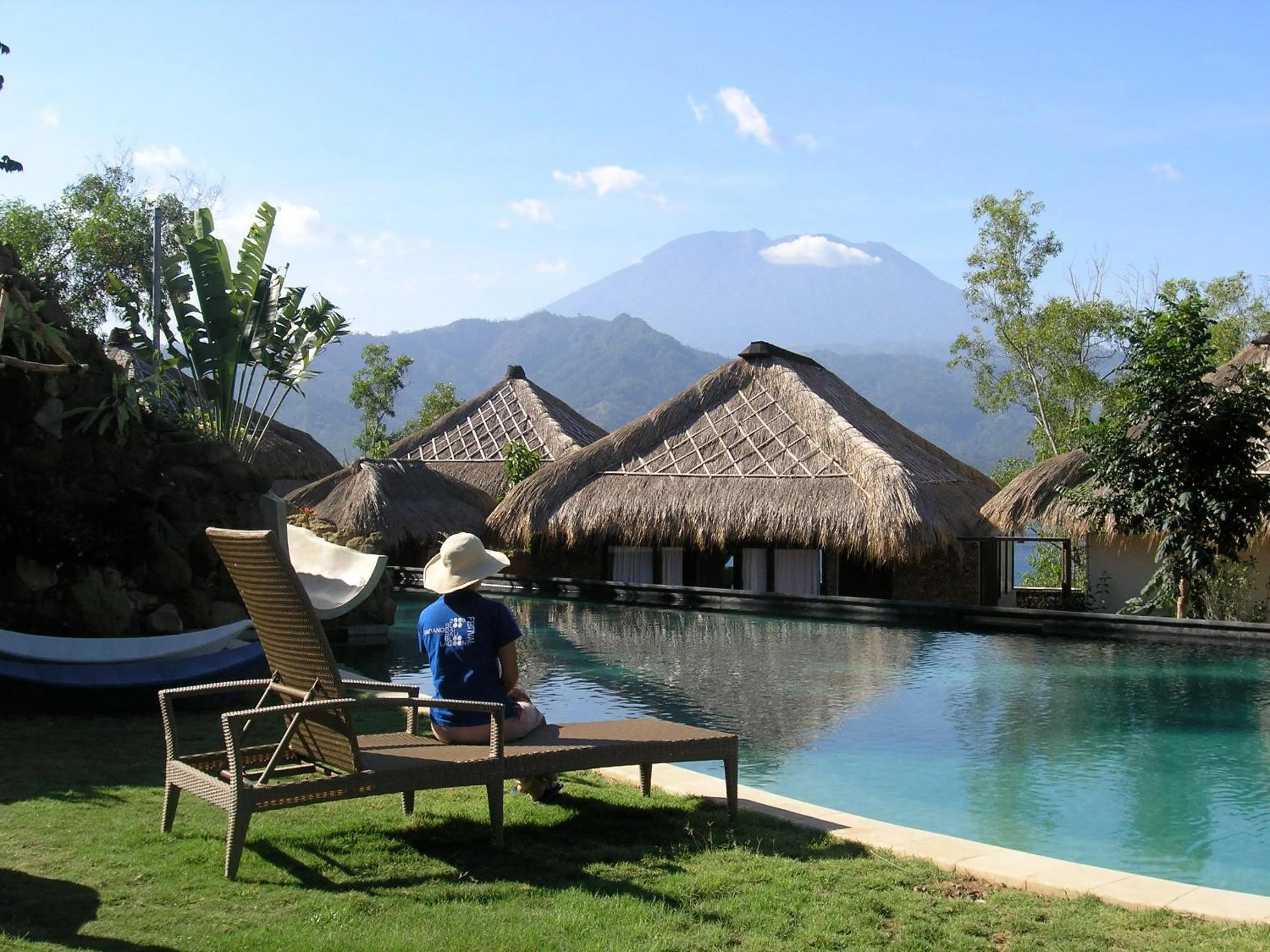 Facade/entrance in Bloo Lagoon Village