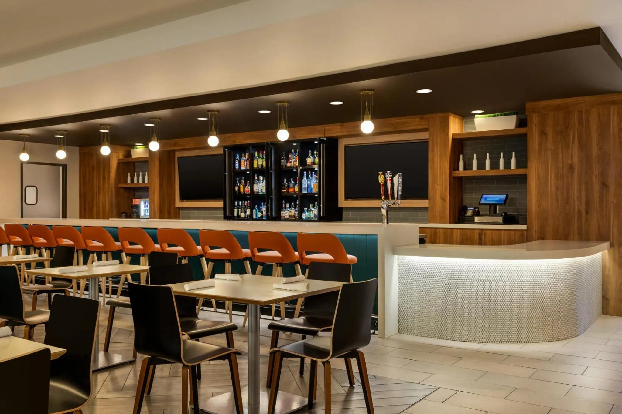 Restaurant/places to eat in Holiday Inn Birmingham - Hoover by IHG