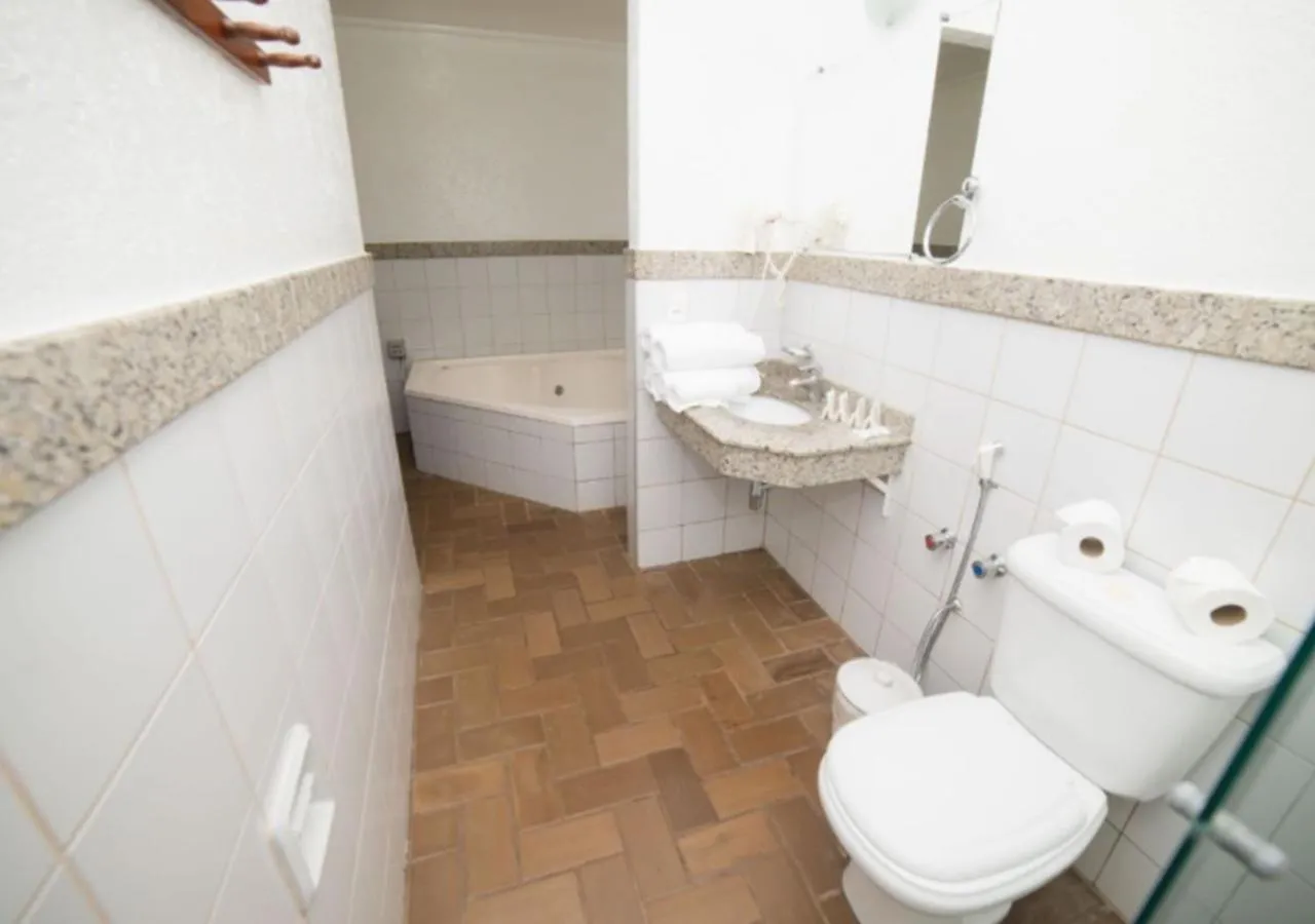 Toilet in Hotel Fazenda Poços de Caldas