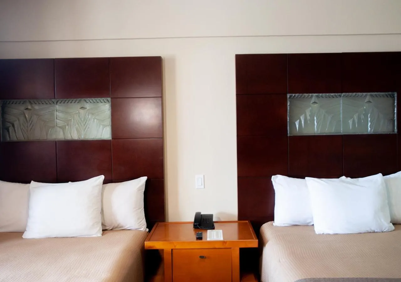 Bed in Del Mar Inn Rosarito