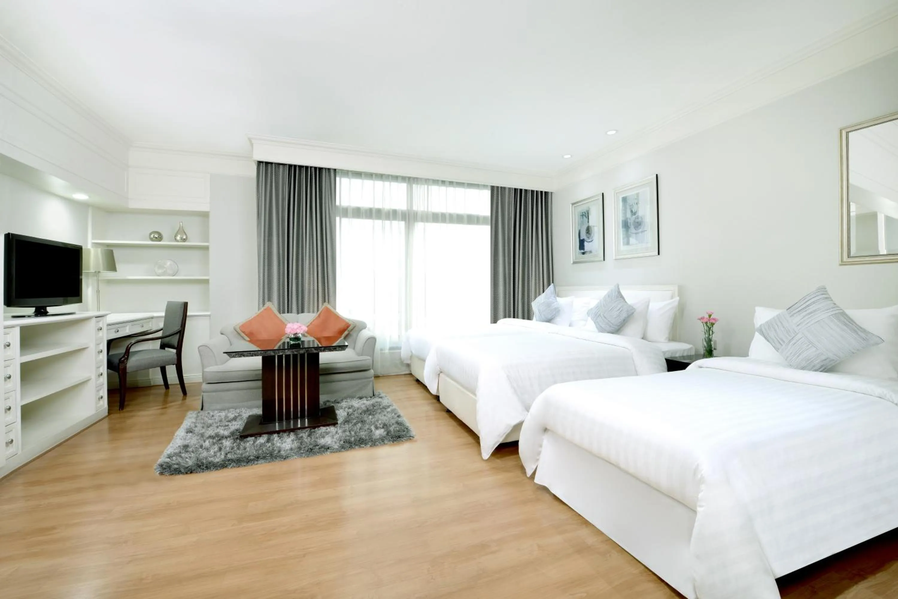 Bed in Centre Point Hotel Chidlom Bangkok