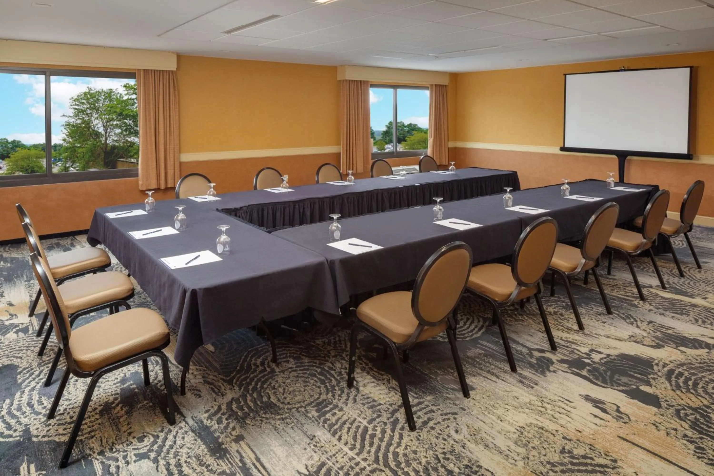 Meeting/conference room in DoubleTree Boston North Shore Danvers